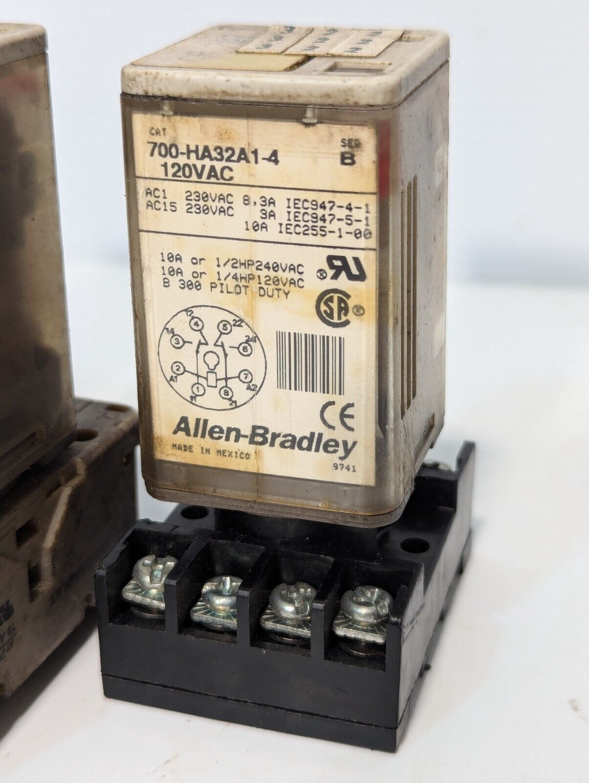 Lot of 2 Allen-Bradley 700-HA32A1 relays with sockets as pictured -Free Shipping