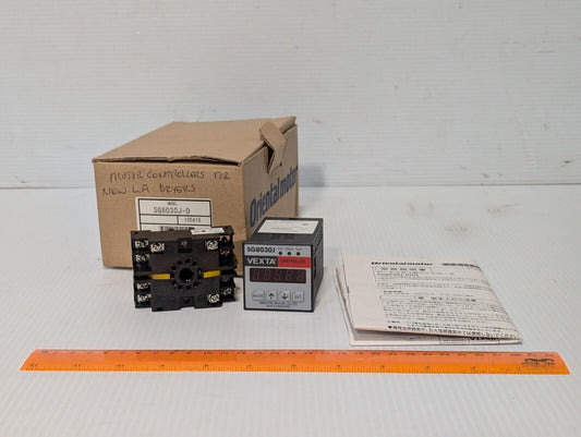 Vexta Oriental Motors SG8030J-D motor controller, 24VDC - Free Shipping