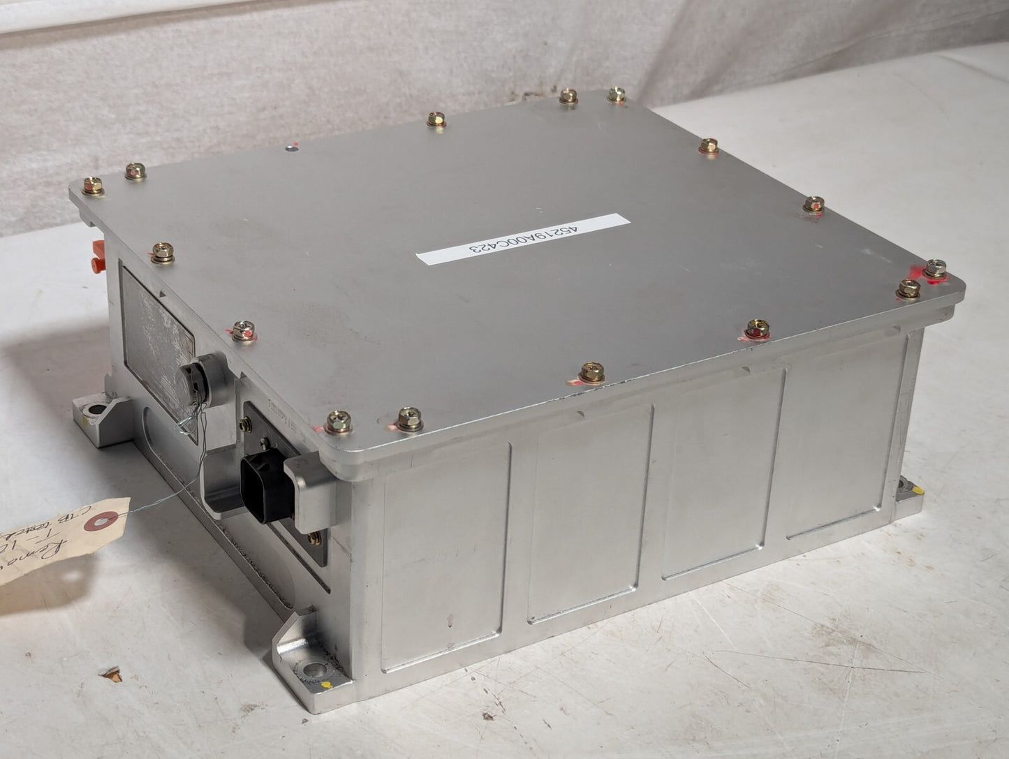 SPT-HYDCDC-100 100kW On Board Charger Converter Electric Vehicle EV 450-750V DC