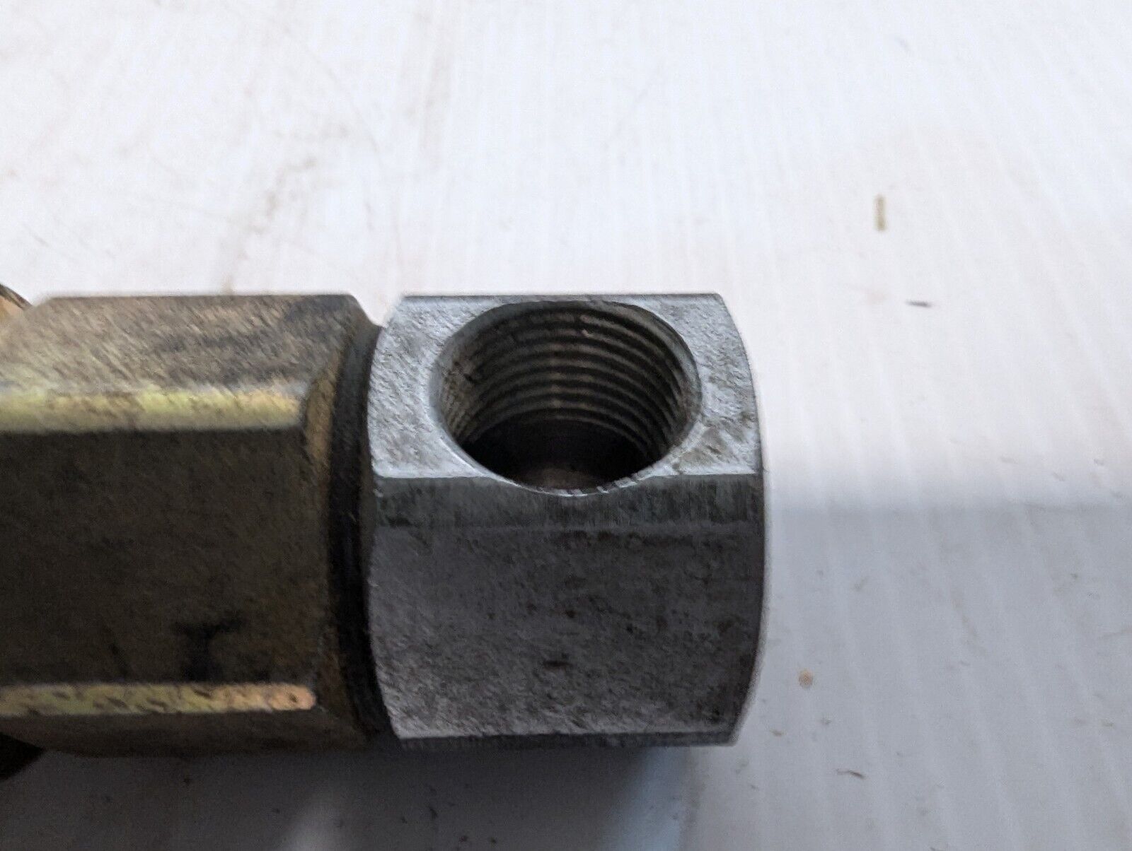 Snap-Tite VEC-8 Female Quick Coupling with VEN-8 Male Connector - Free Shipping