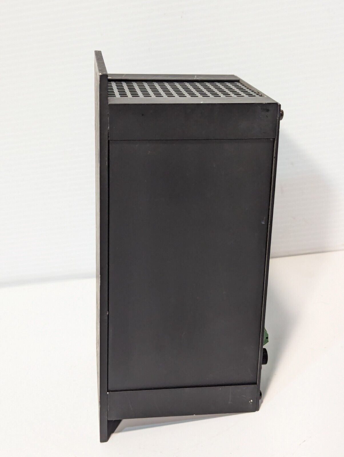 ifm electronic Netzteil N610 power supply, NZ50-0, DN 1001, 220VAC, 40-60Hz; 24V