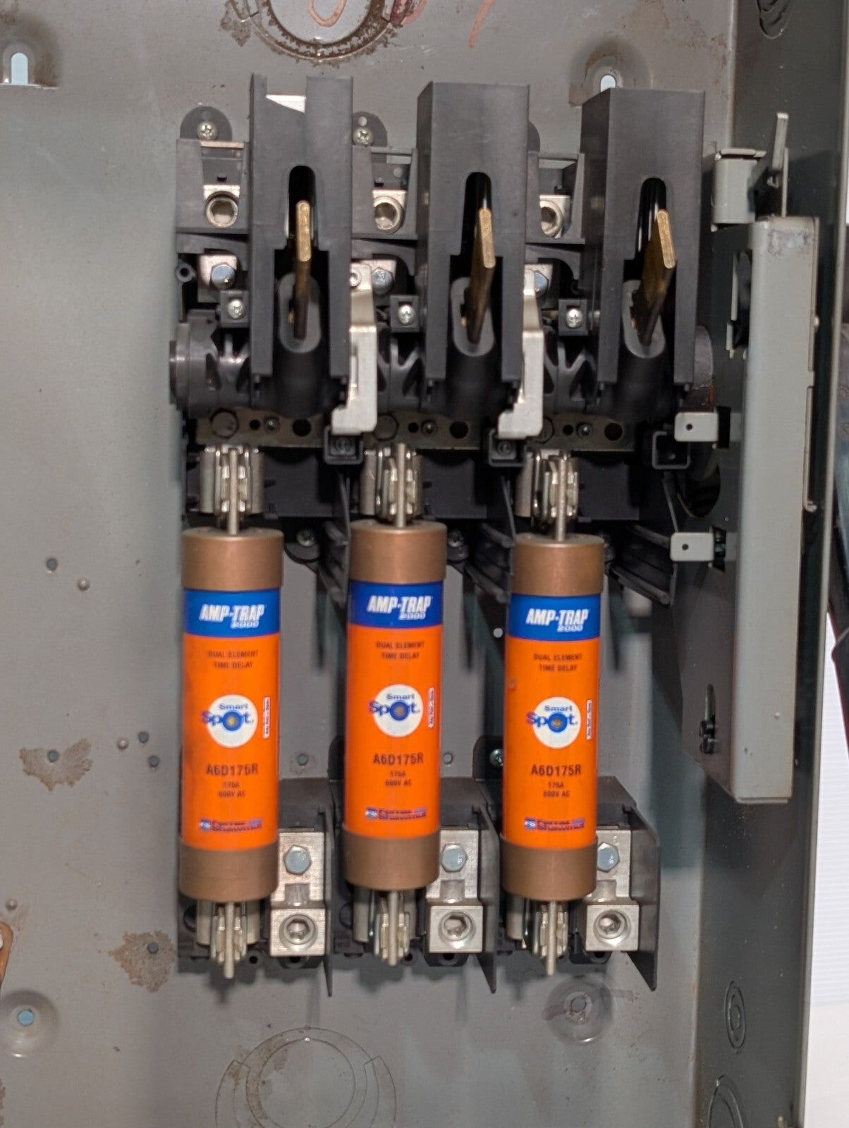 Square D H364 Heavy Duty Safety Switch, 200A, 600vac, 600vdc, Indoor Use, 3Phase