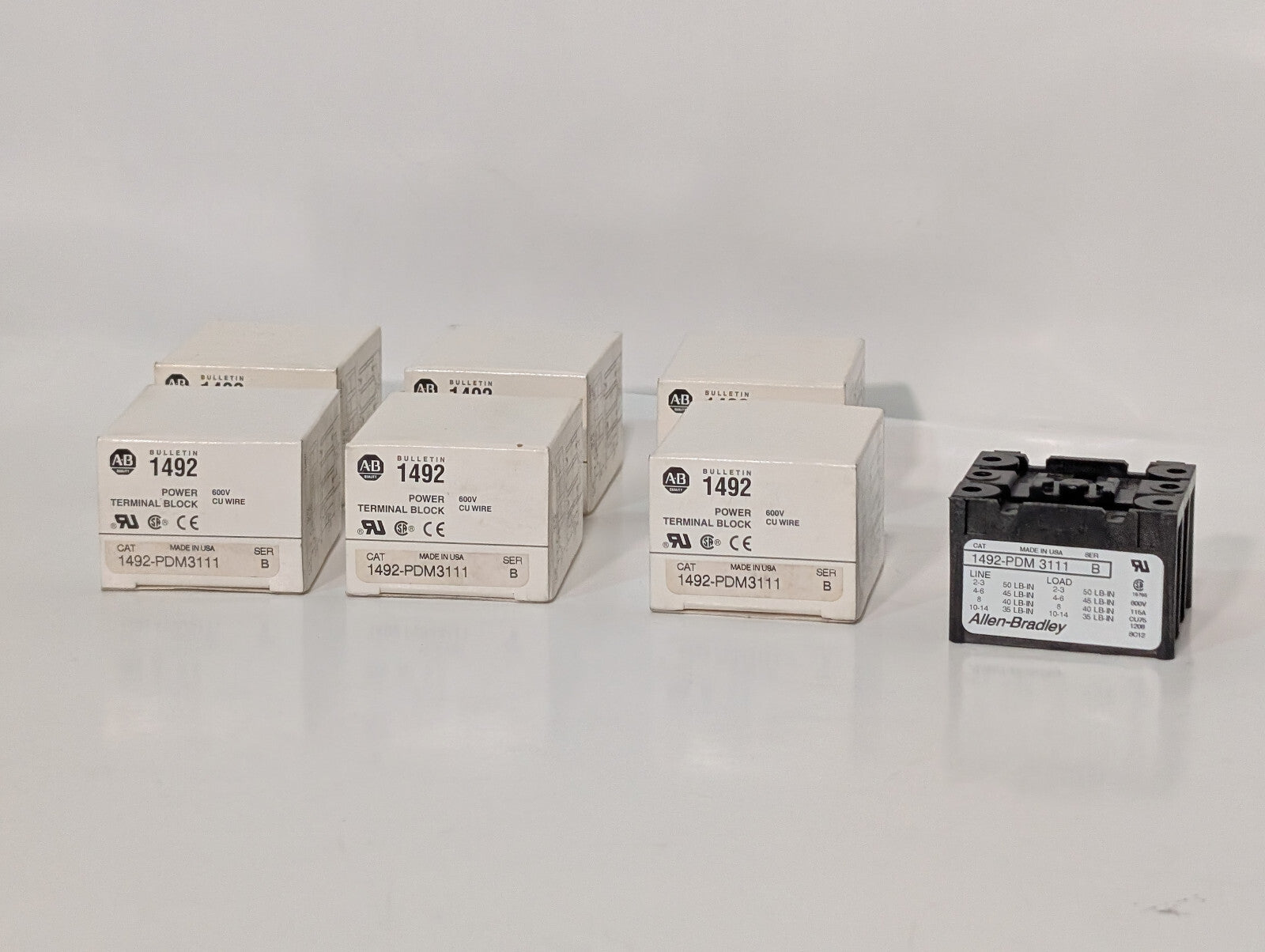 Allen Bradley 1492-PDM3111 Ser B Bulletin 1492 600V Terminal Block, CU Wire