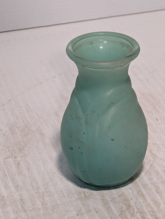 Vintage Antique Flower Vase, Light Green 5.5(H) X 3.5(W) Inches - Free Shipping