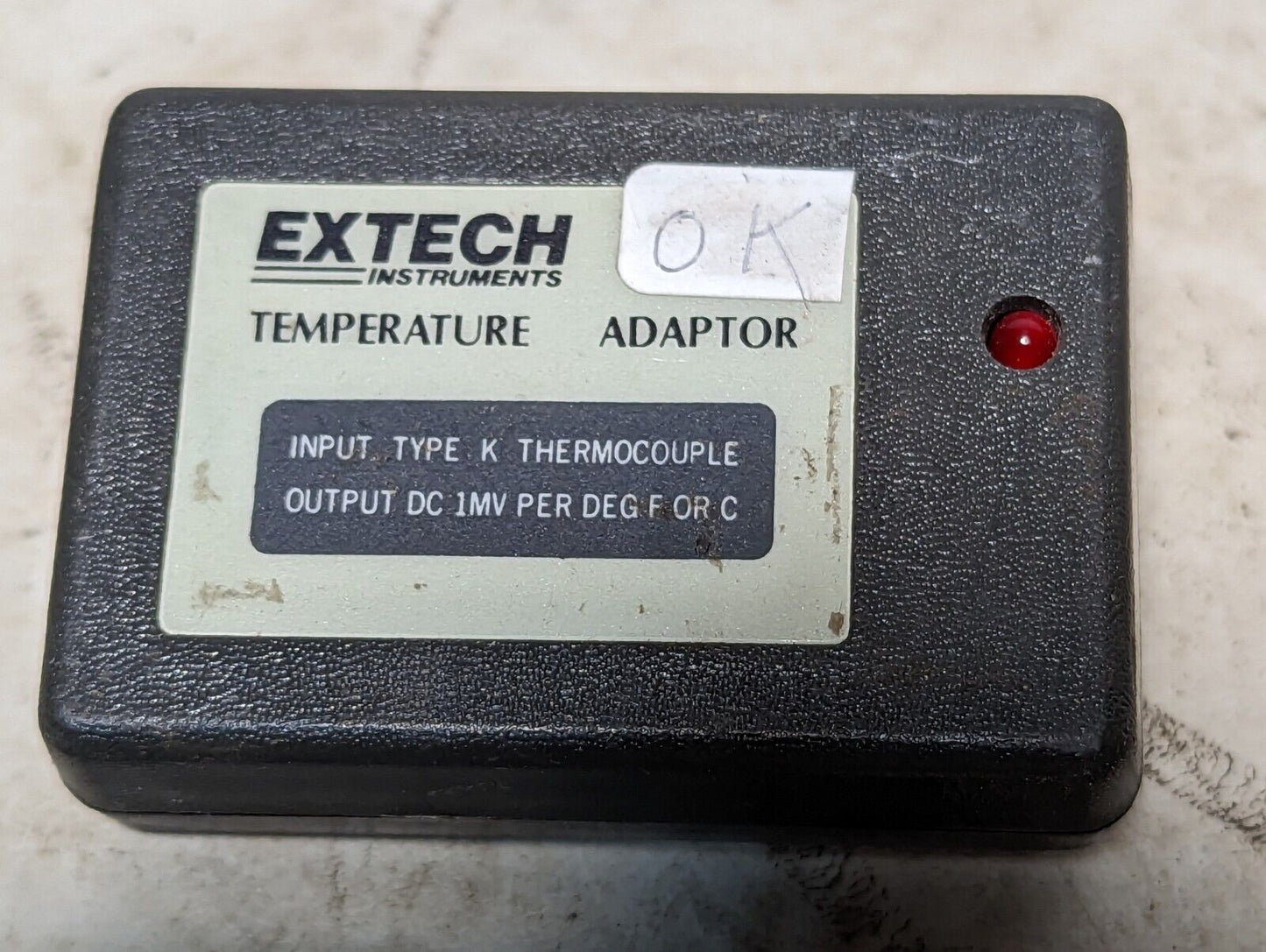 Extech Instruments temperature adaptor, input type K thermocouple, output DC 1mV