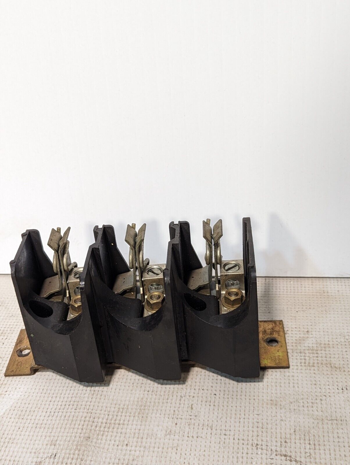 Square D 51140-306-08 Disconnect Switch Fuse Holder, 3-Pole - Free Shipping