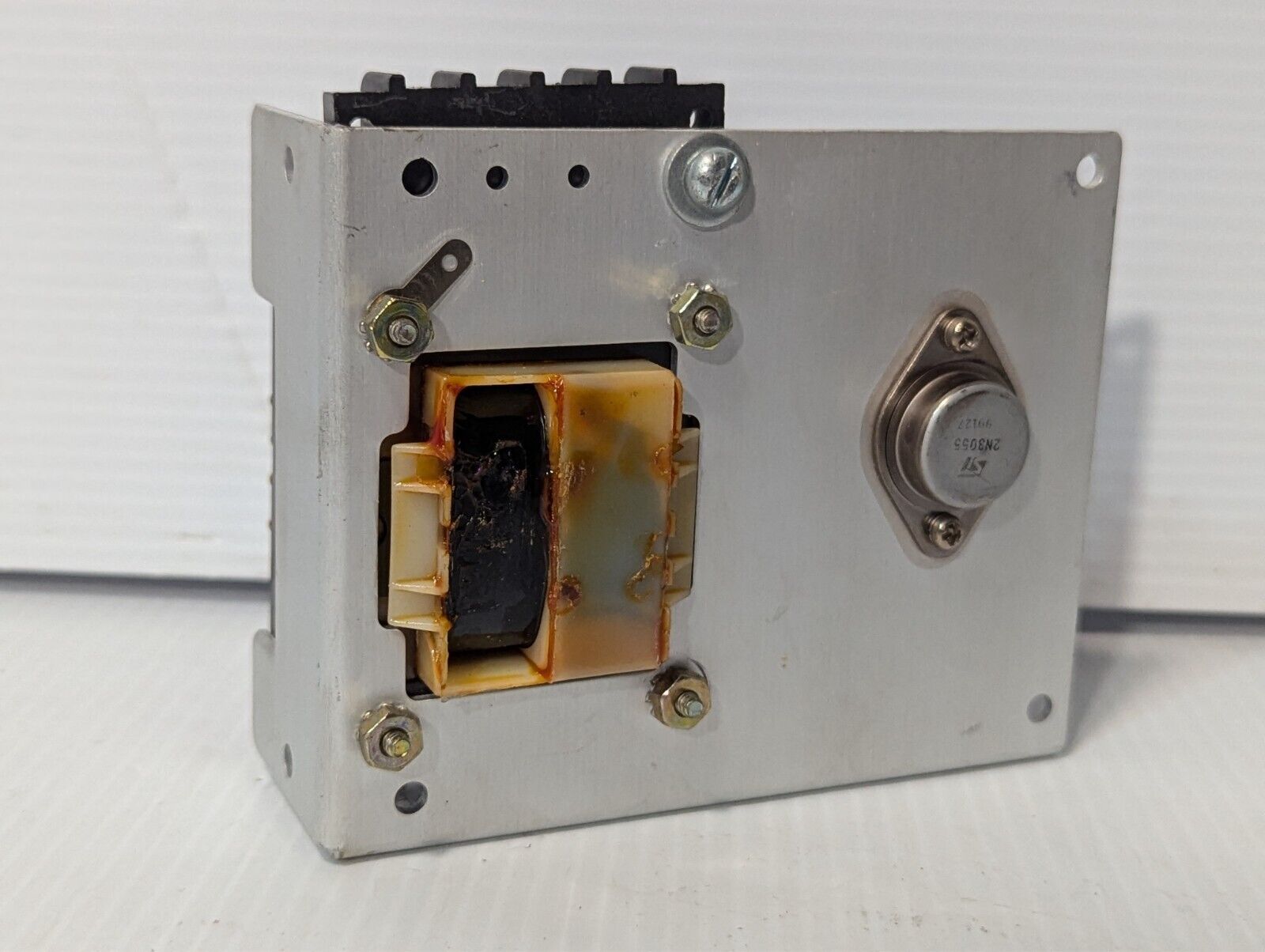 Sola SLS-15-015 Regulated Power Supply Outlet Surplus - Free Shipping+Return