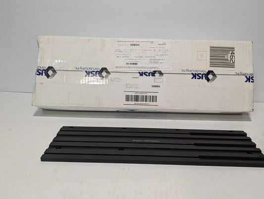 3915-12-000-6999 164K789H01 Right Bottom Transfer Box Plate - Free Shipping