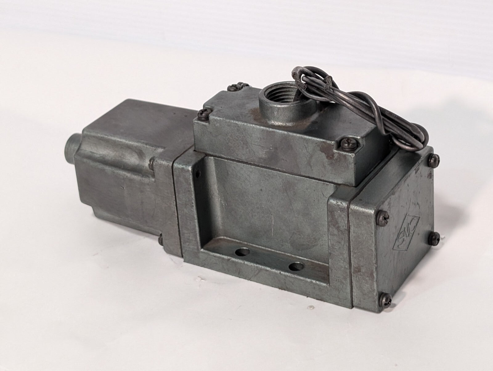 SMC NVS 4134-0009D Directional Air-Operated Solenoid Valve