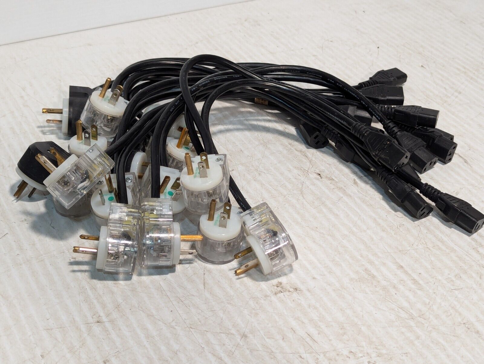 Lot of 16 Electrical Plugs, most 5-15P Standard Wall 3-Pin Male Plug - Free Ship