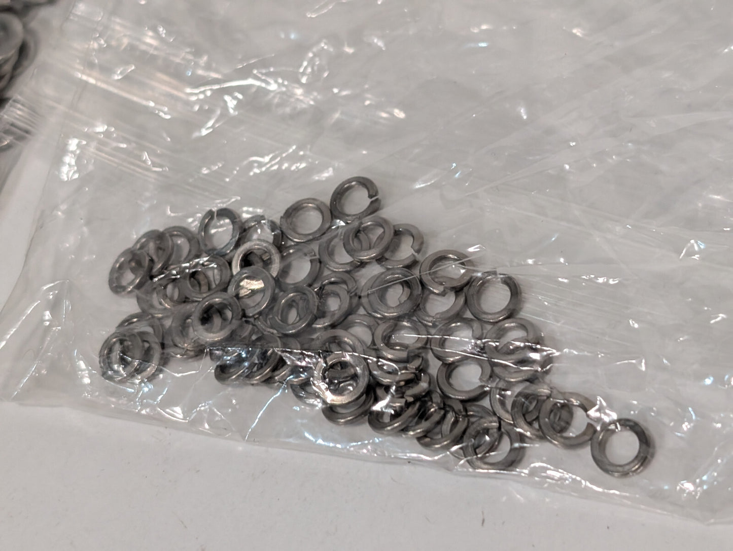 1000+: Asstd Findings, Insulators, Washers, Bushings, Spacers, Industrial, Craft