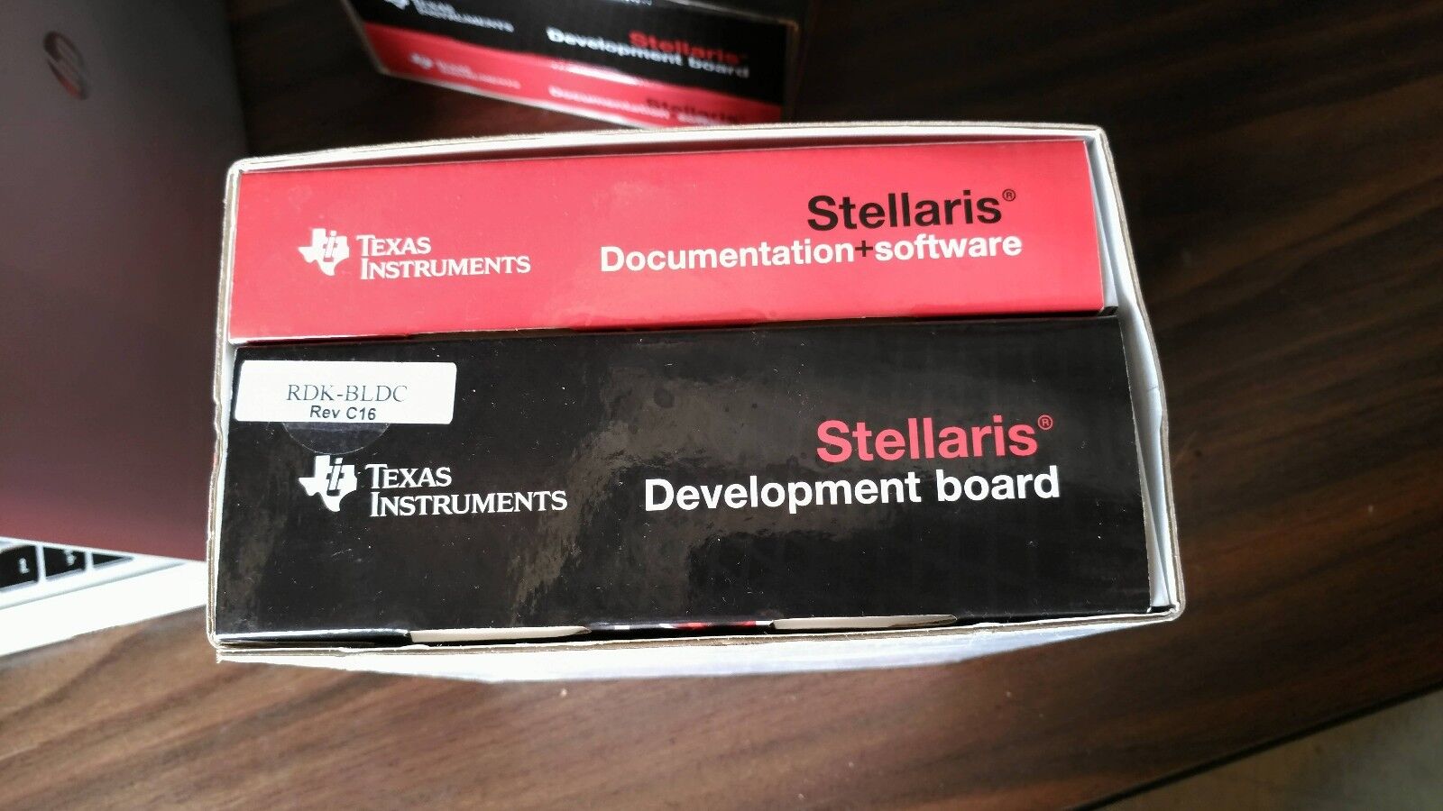 Texas Instruments TI Stellaris Development Kit - Board, Documentation + Software