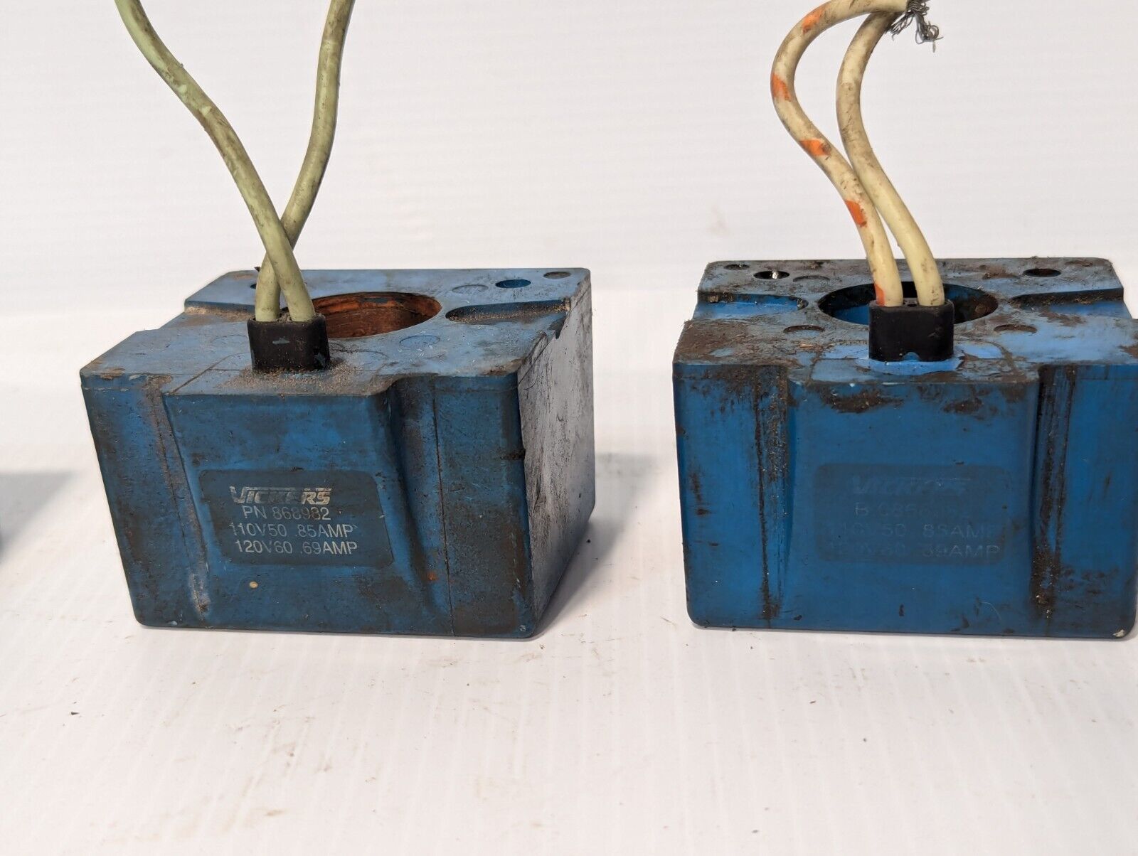 Vickers 868982 coil, 120VAC 60Hz 0.69A; 110VAC 50Hz 0.85A - Free Shipping