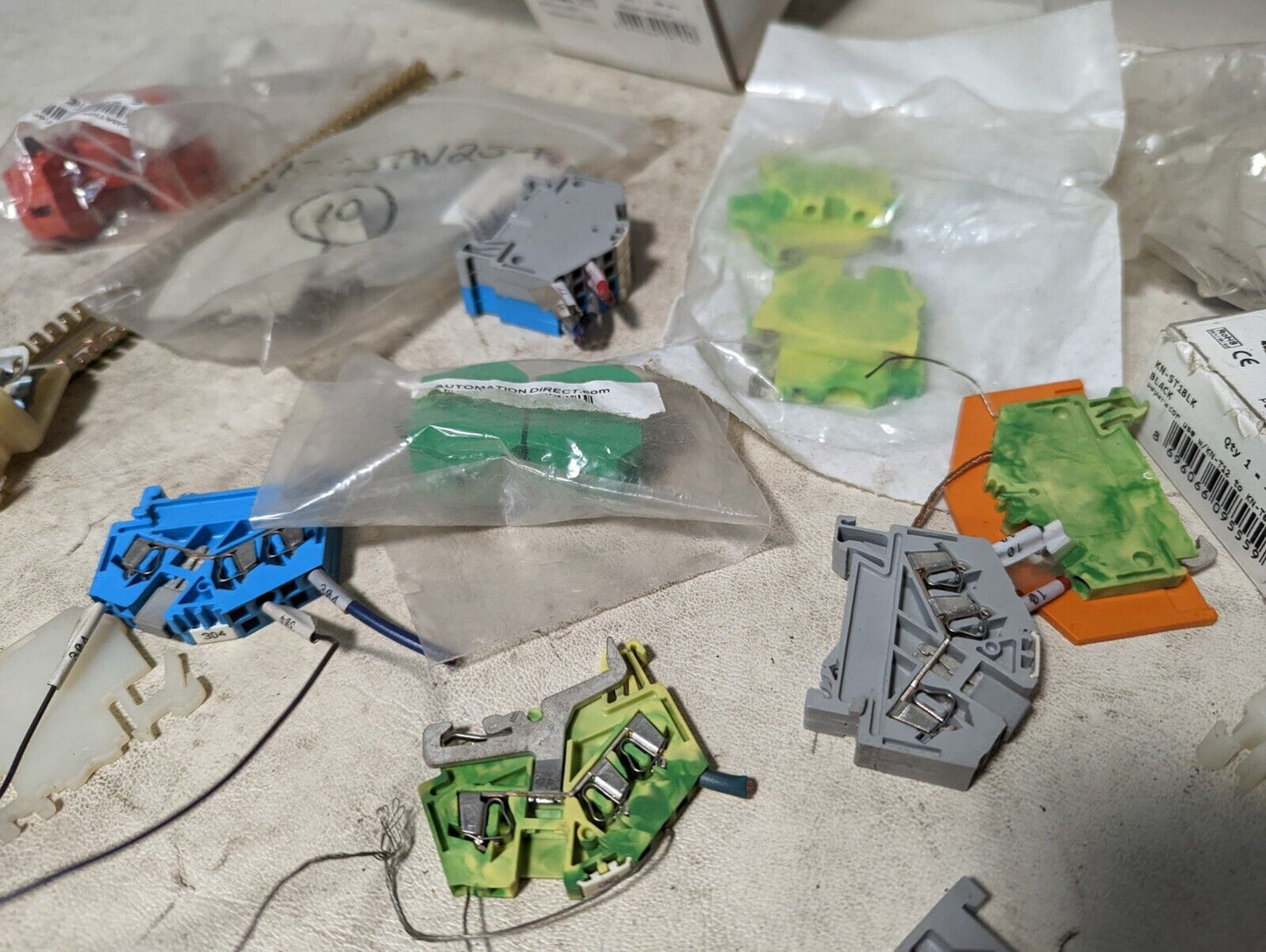 Lot of assorted terminal blocks, DIN support brackets