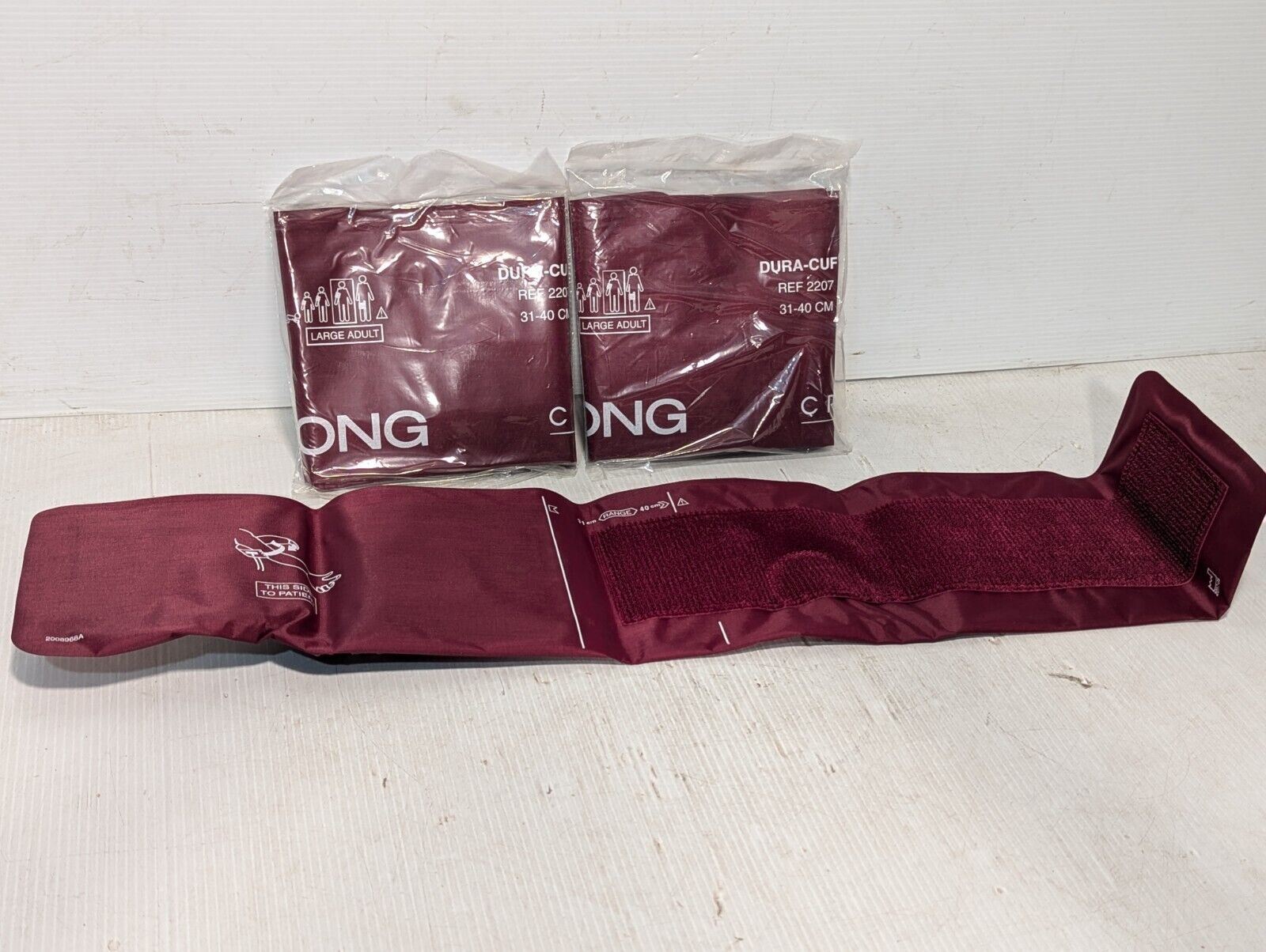 Critikon Dura-Cuf 2207 Blood Pressure Cuff Adult Long 31-40 cm - Free Shipping