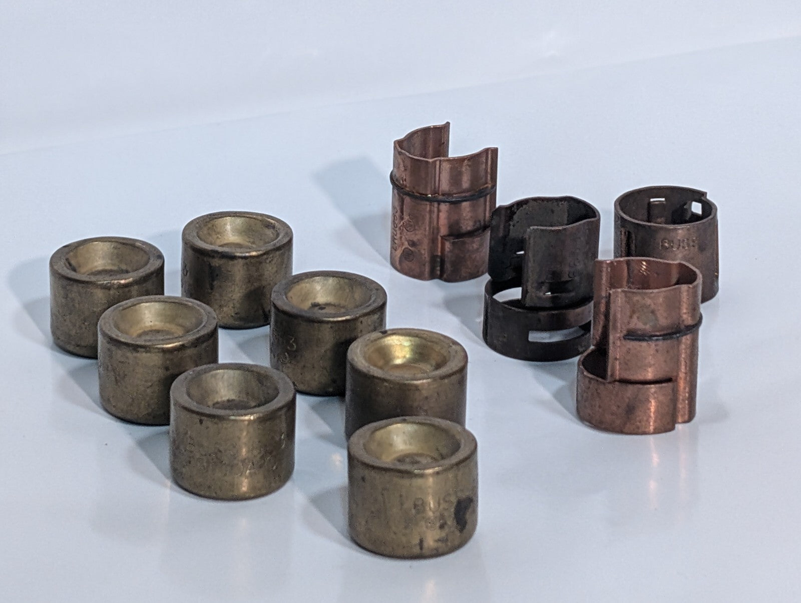 11 Pieces Buss 663-R Fuse Reducer Components, 3 Sets plus 5 Additional Pieces