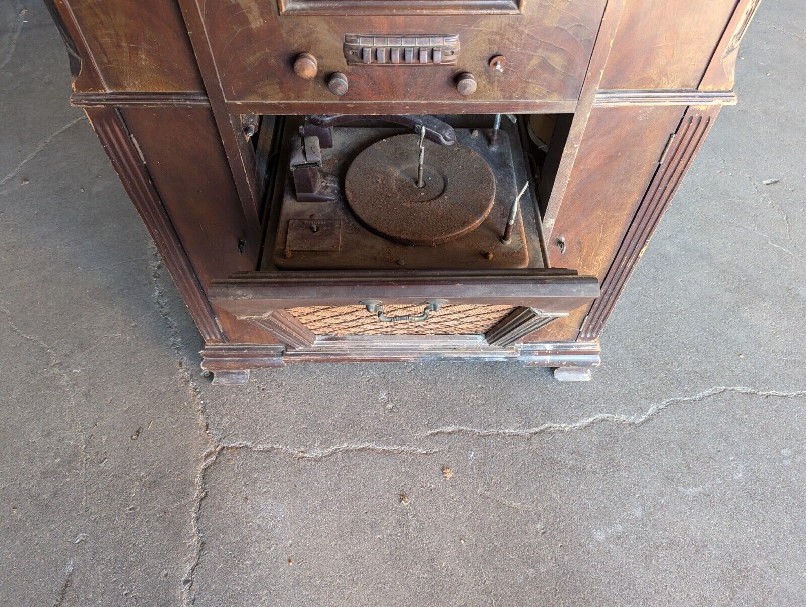 Vintage Vinyl Radio Cabinet, Air Chief Receiver, Stock#4-A-42 - Free Shipping