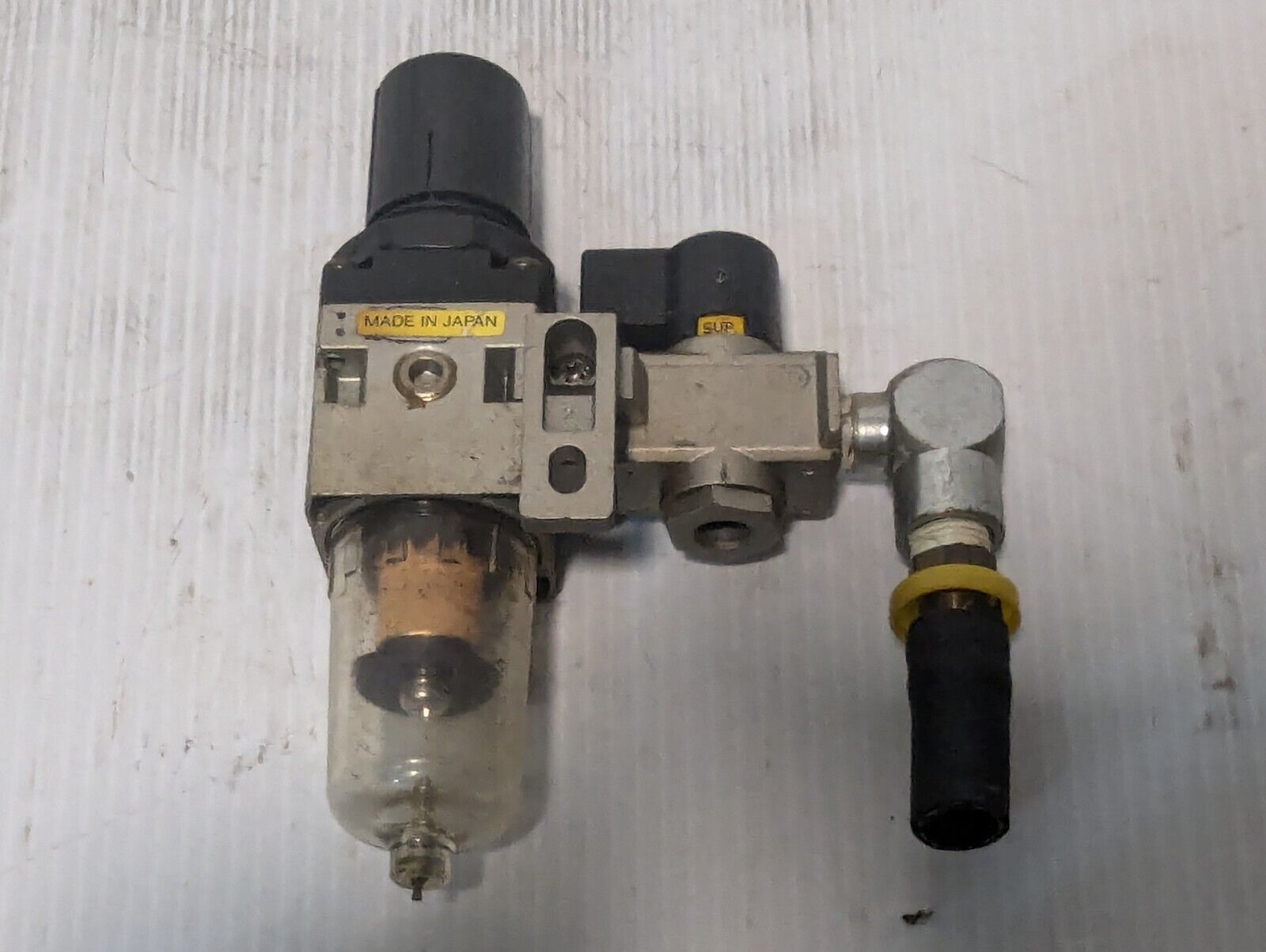 SMC Pneumatic Regulator Assembly w/ EAW2000 Regulator \ NVHS2000 Shutoff Valve