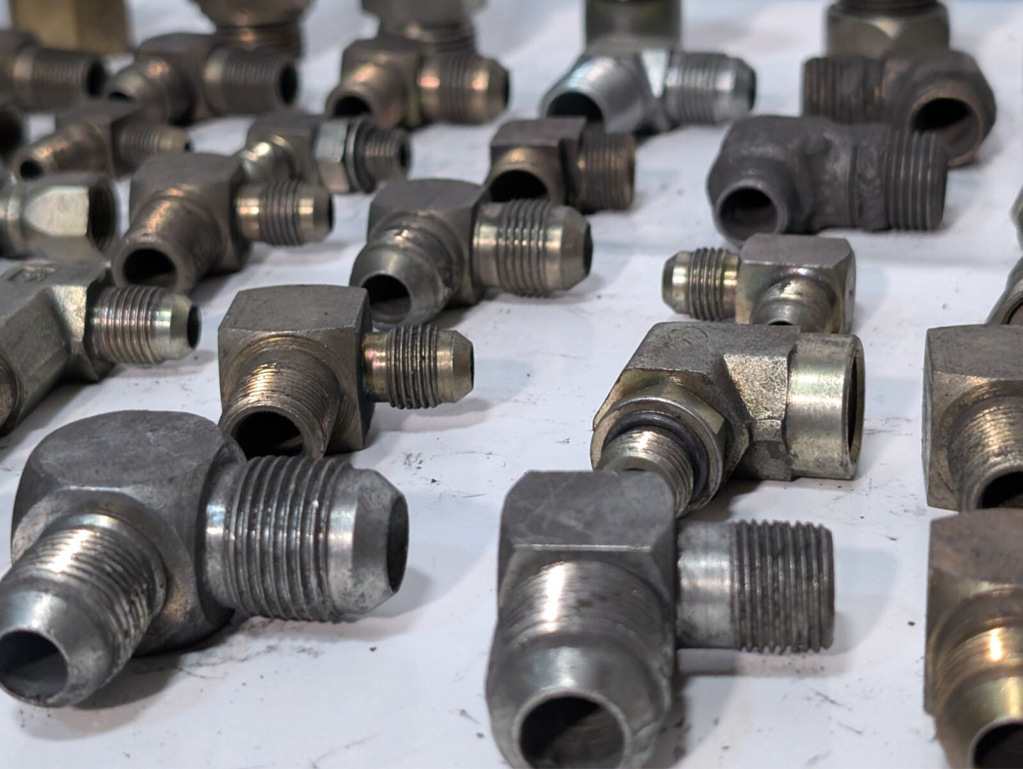 (225) Assorted 90 Degree Elbow Fitting and Adapters Male Female