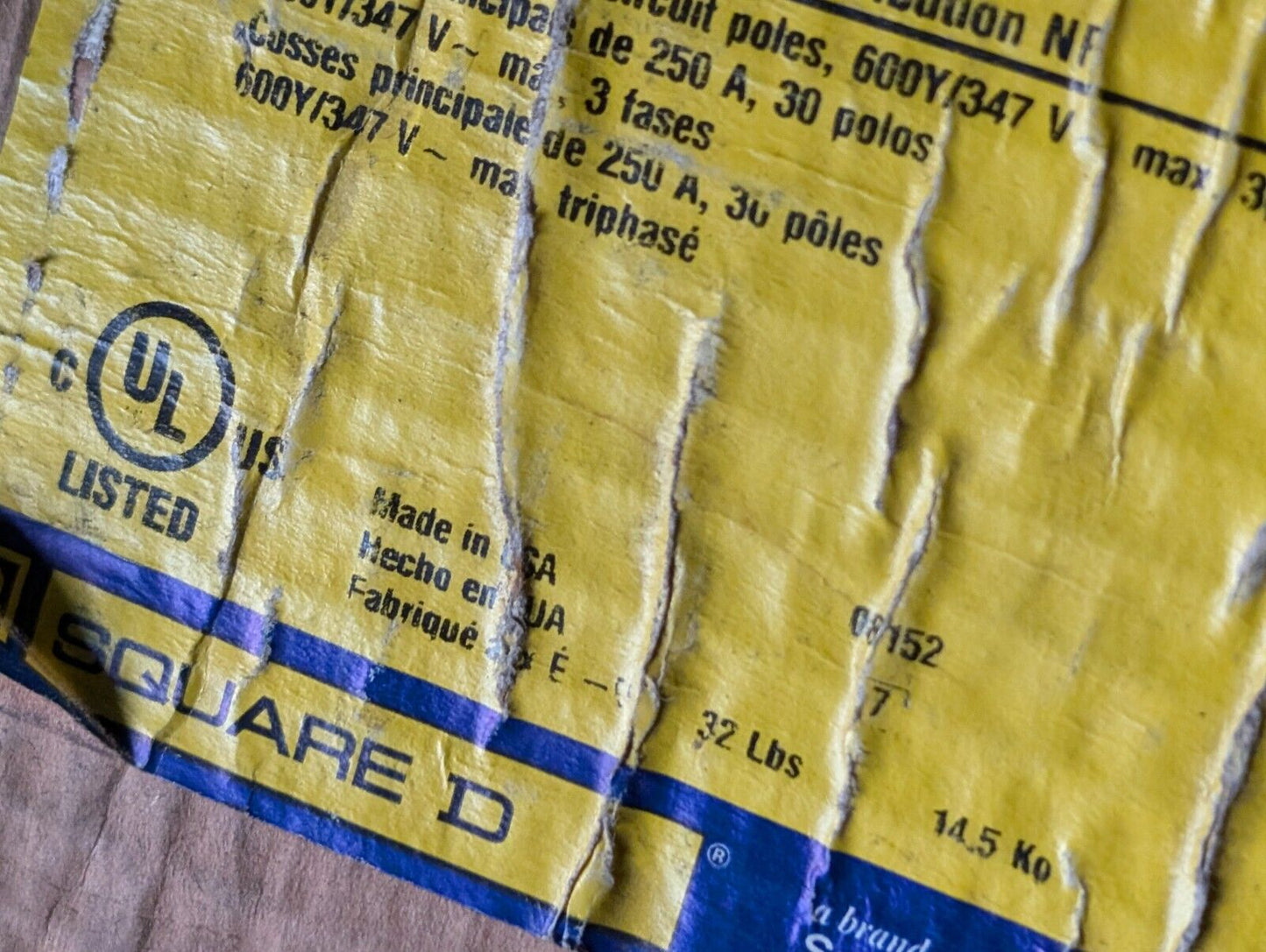 Square D NF430L2C Panelboard, 250A, 347VAC in original box (damaged) as shown