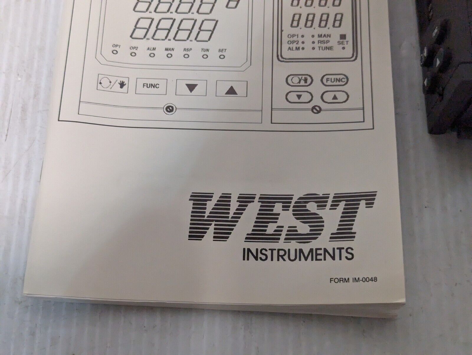 West Instruments M3810 L02 T1418 00 H10 Temperature Controller - Free Shipping