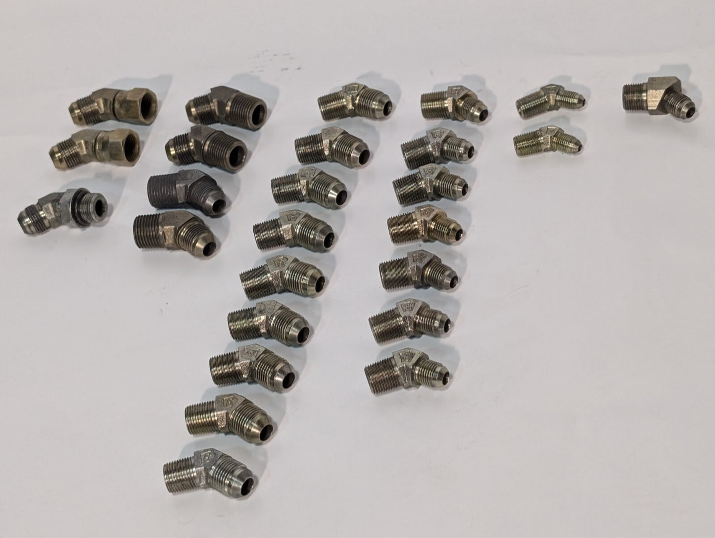 (26) 45 Degree High Pressure Elbow Fittings Adapters, Male-Female, Male-Male