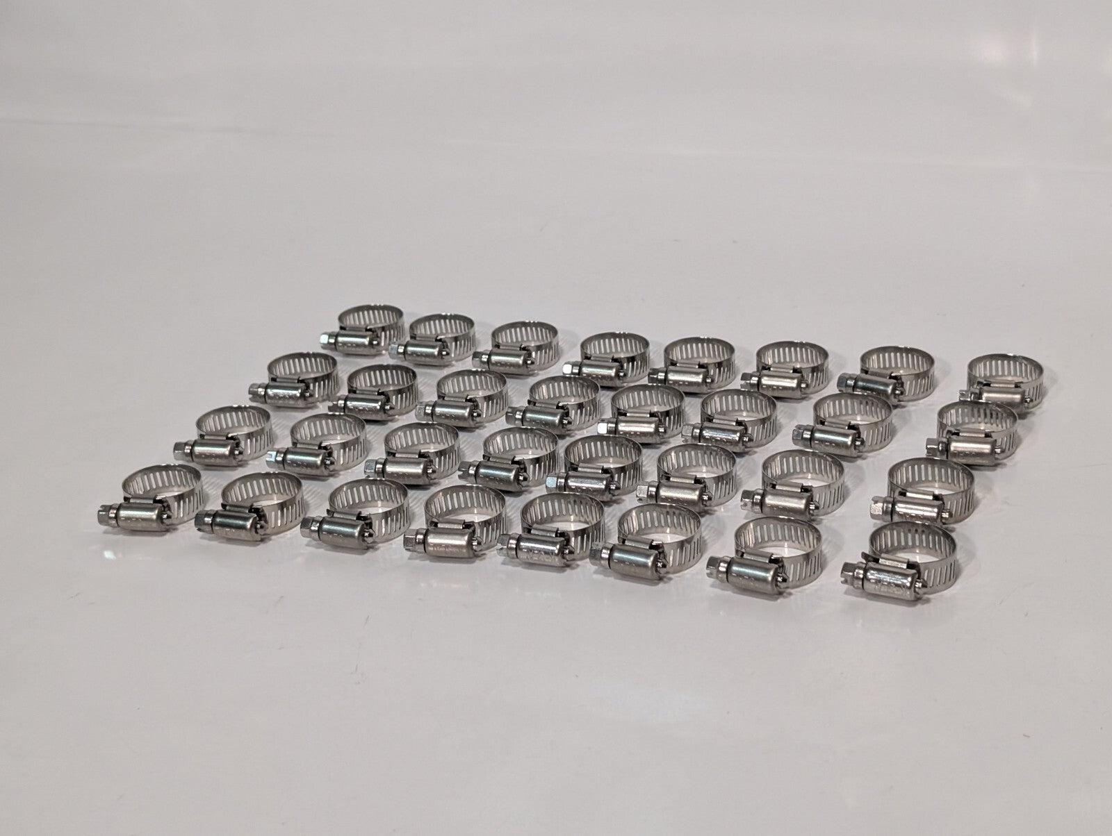 (185) No. 10 Stainless Steel Worm Drive Hose Clamp, 27-14mm, 1-1/16 to 9/16 in