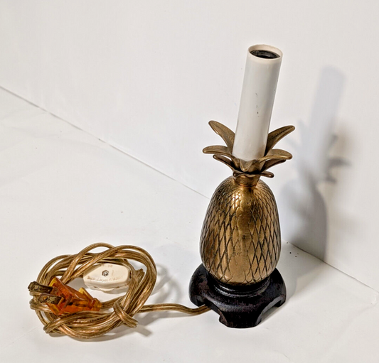 Vintage Brass Pineapple Lamp, Bar, Tiki, Desk, Accent, Dresser, MCM,80s,Tropical