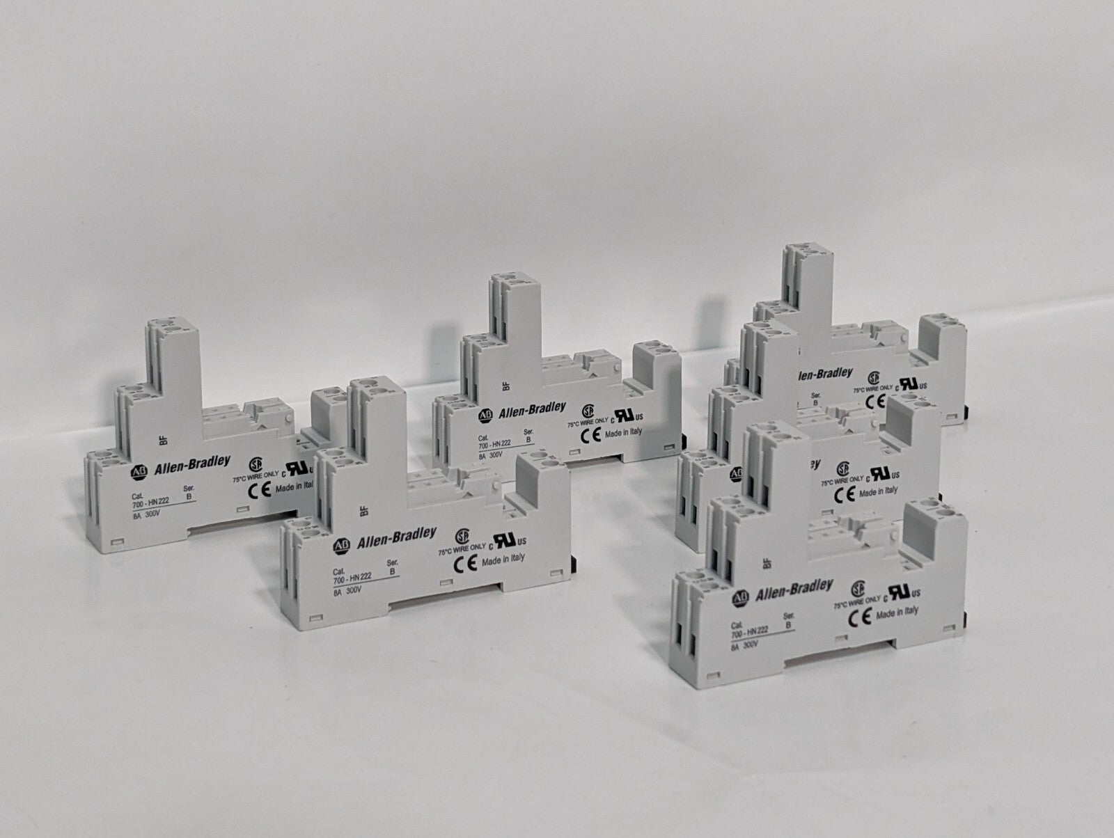 [2] Allen Bradley 700-HN222 8 Amp 300 Volt Series B Relay