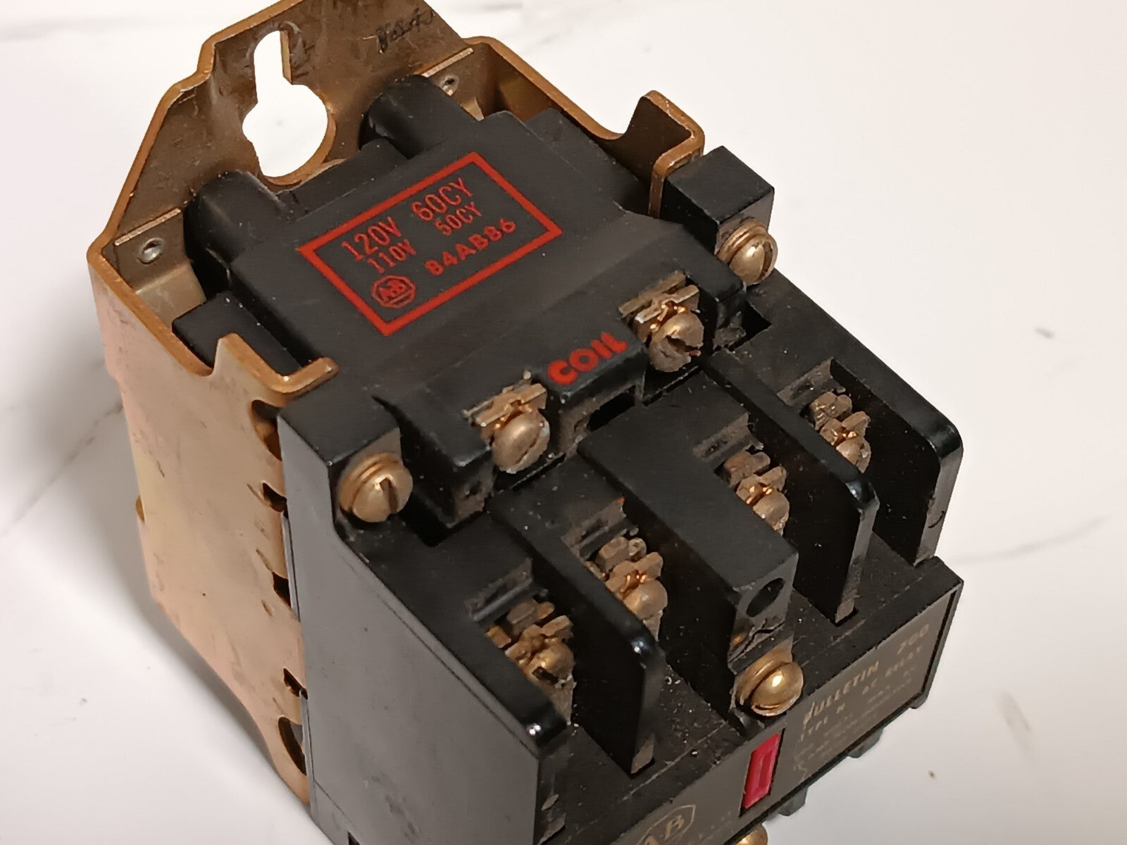 (2) ALLEN BRADLEY 700-N400A1 Ser. B Bulletin 700 Control Relay