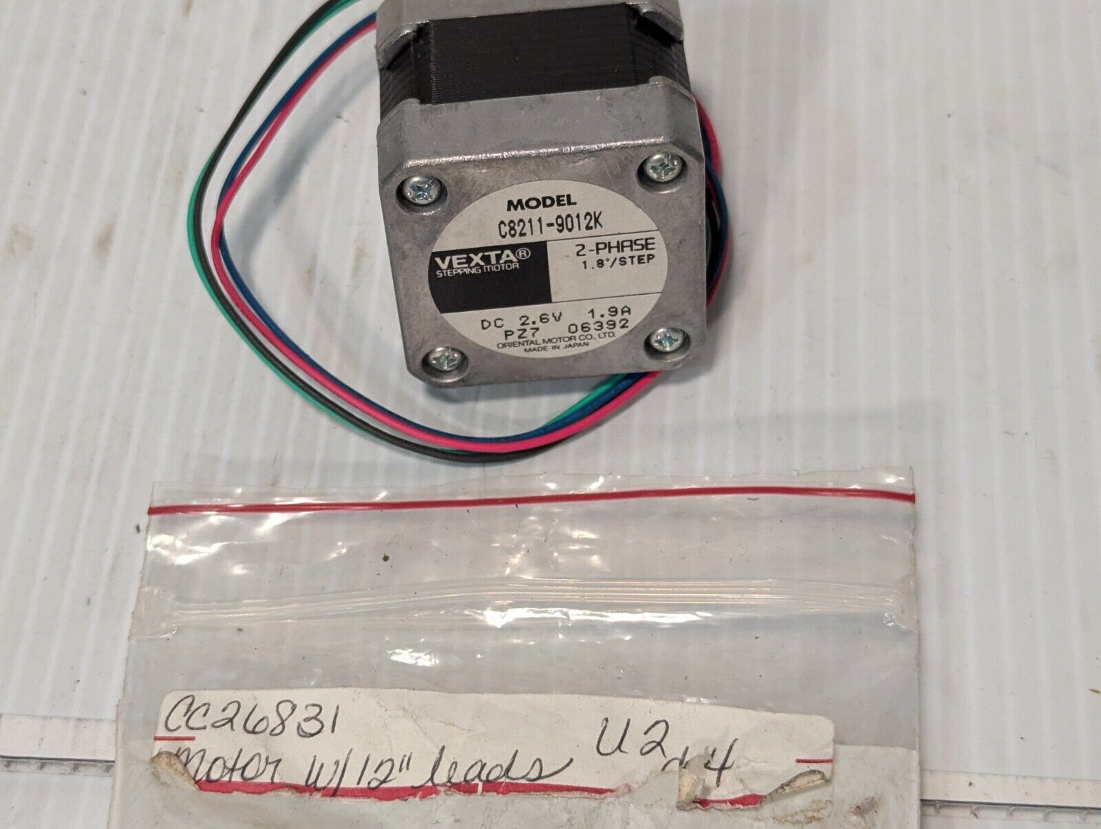 Vexta C8211-9012K 2-Phase Stepping Motor - Free Shipping+Returns