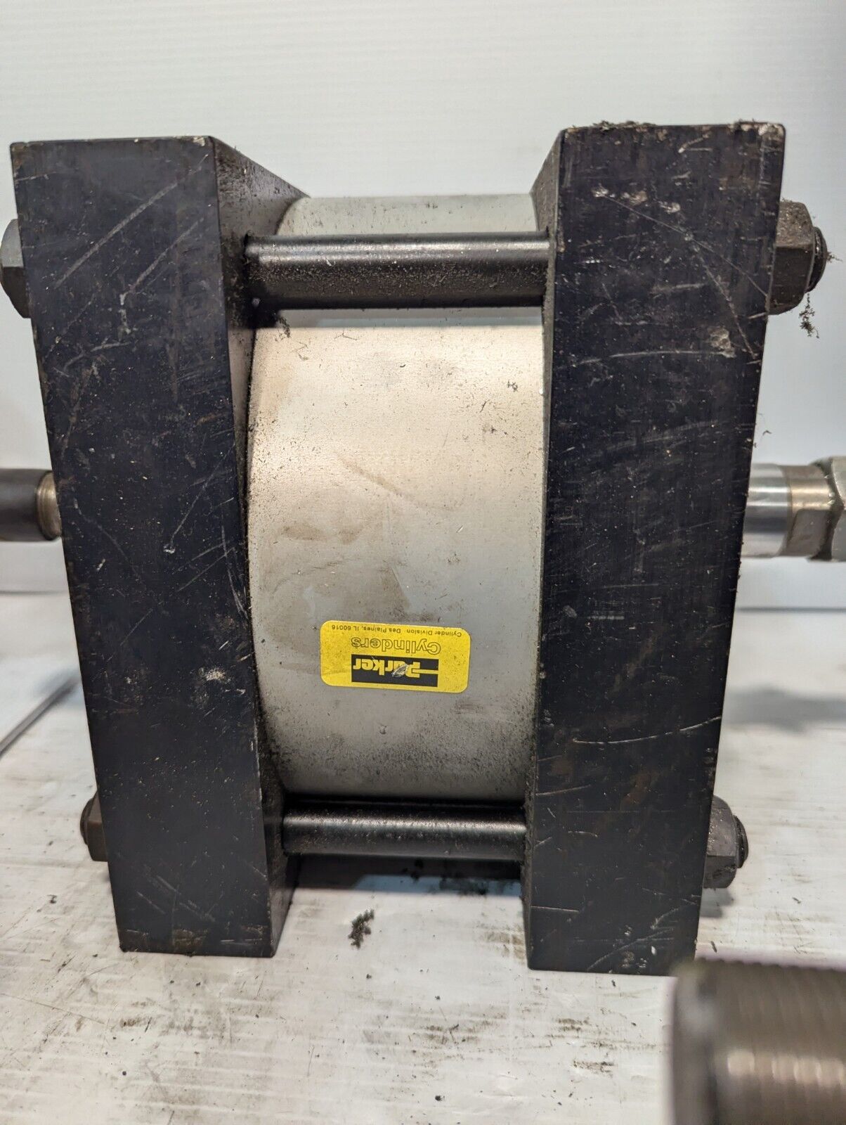 Parker 08.00KF2MAU1414 1.000 Pneumatic Cylinder - Free Shipping