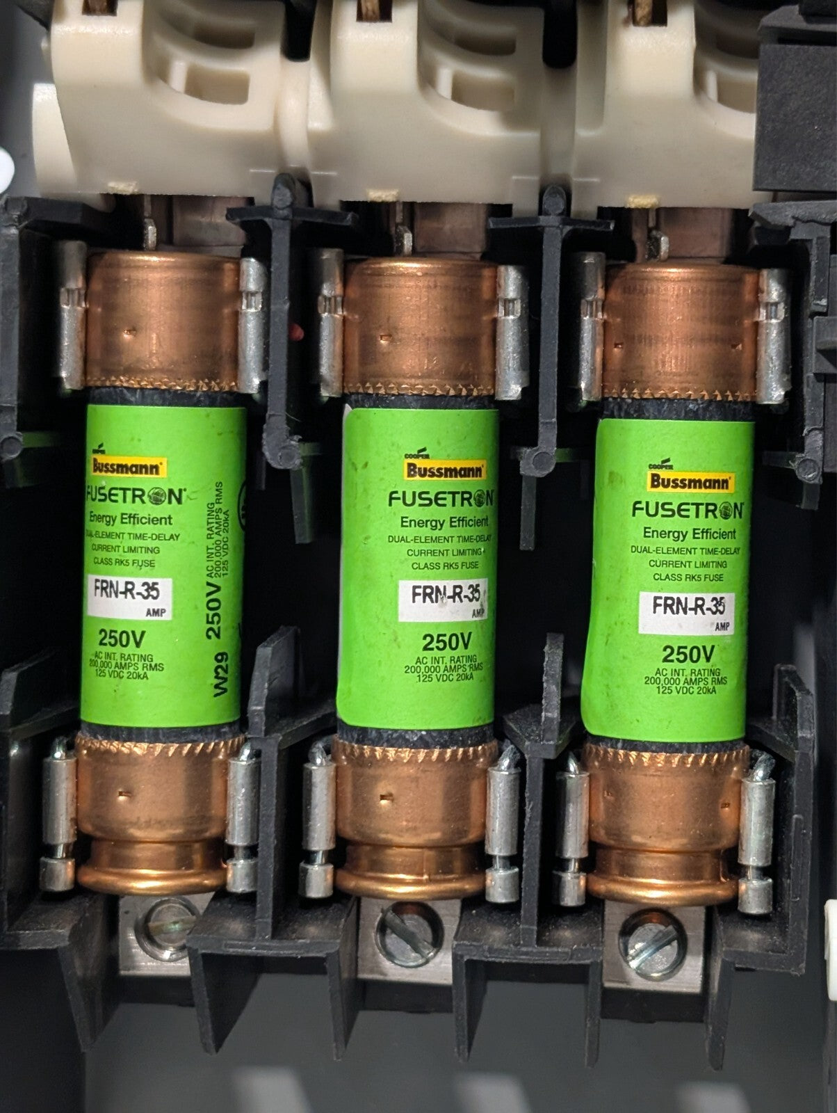 Square D D322N General Duty Safety Switch Fusible 60A 3PH 240VAC FRN-R-35 Fuses