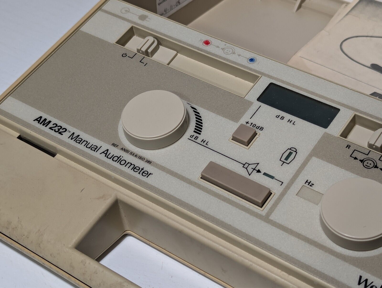 Welch Allyn AM 232 manual audiometer with manual and accessories as pictured