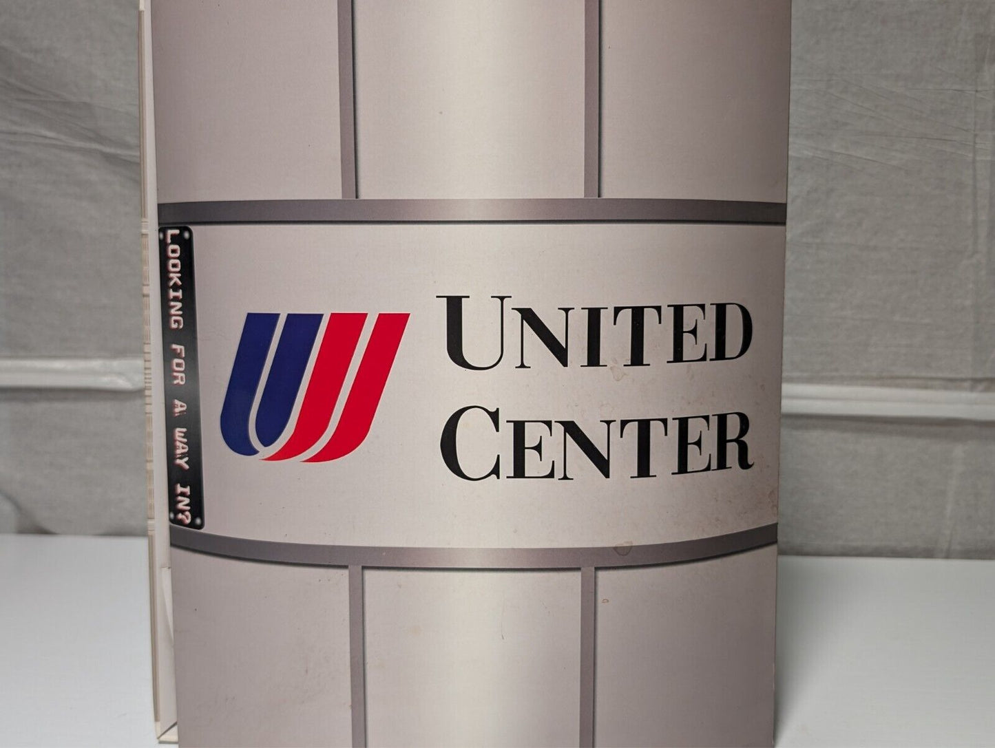 United Center Replica Stadium Chicago Bulls Blackhawks DNC Fold-Out