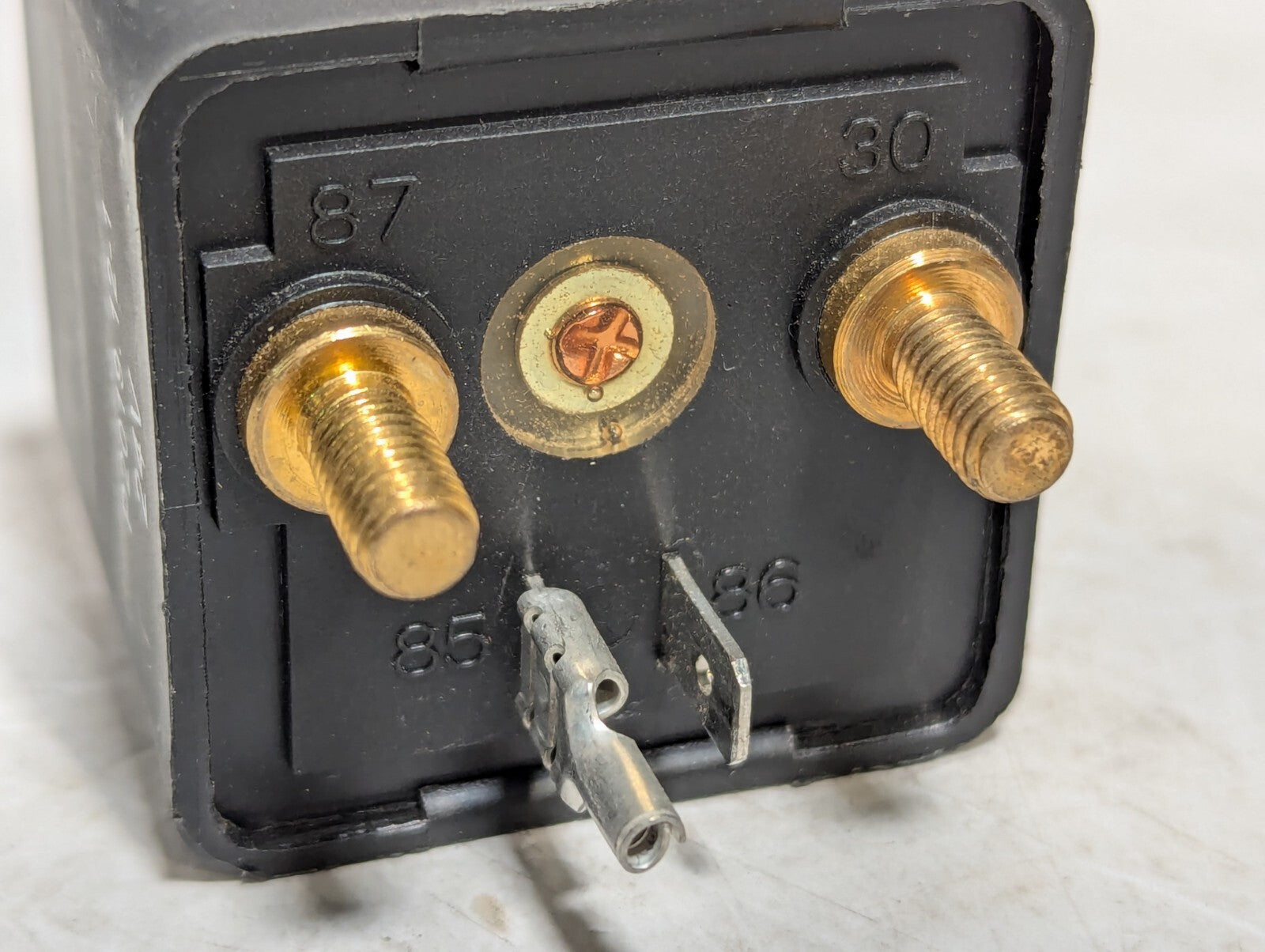 1 Pcs NEW Menbers 059035 00 Relay, Non-Latching 24VDC 100A IP67 Stud