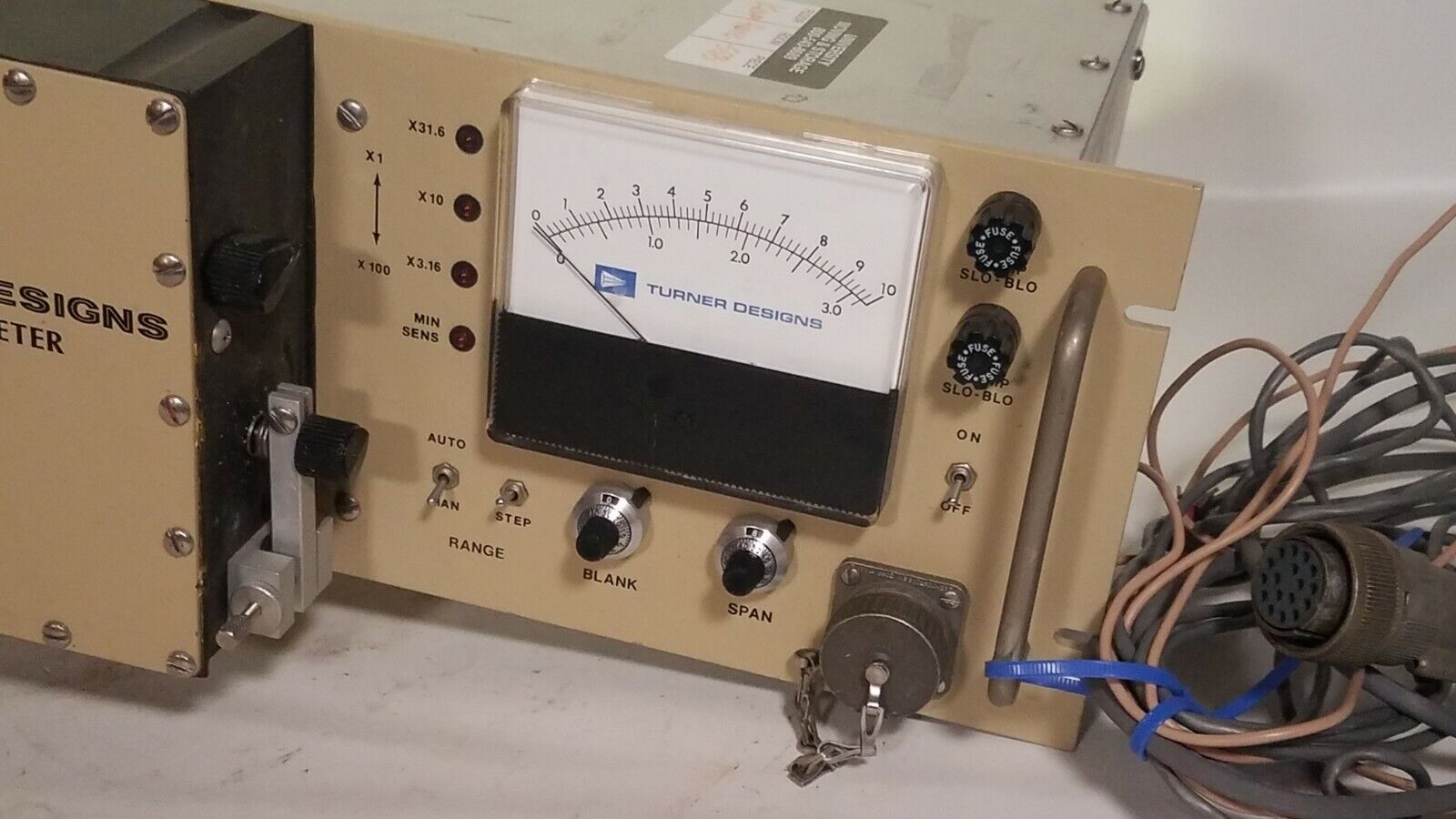 Turner Designs Fluorometer model 10-000, 115/230VAC