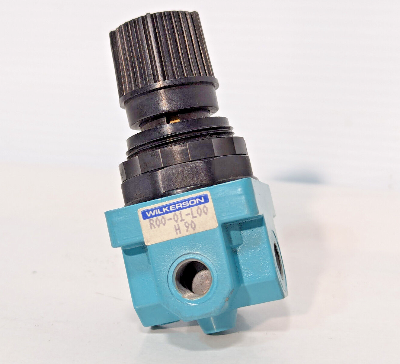 Wilkerson R00-01-L00 Air Filter Regulator H90, Pull to Adjust