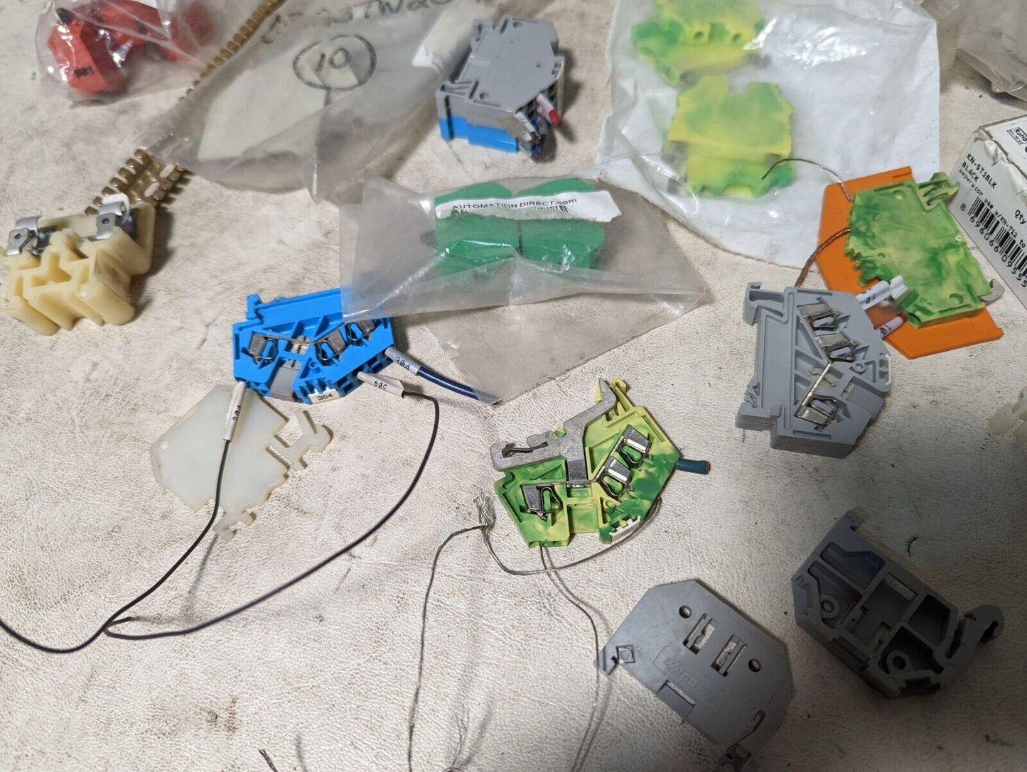 Lot of assorted terminal blocks, DIN support brackets