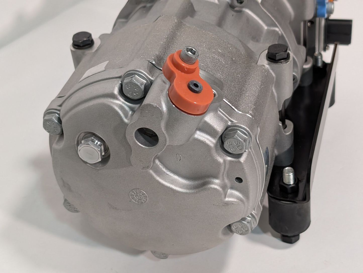 Songz SZB66-H2Y Electric Air Conditioning Compressor, 1000-6000rpm, R134A