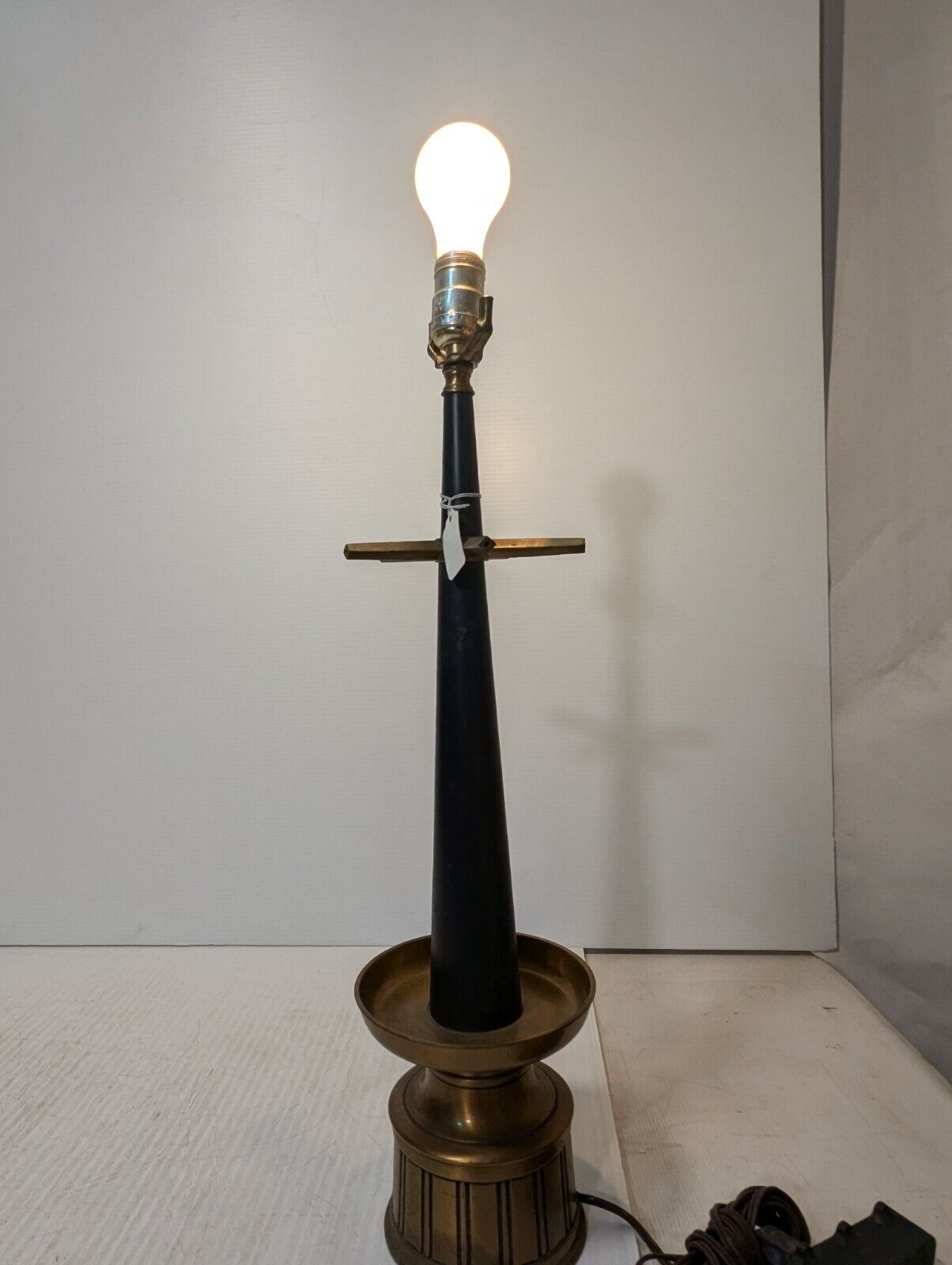 Vintage Mid-Century Brass Table Lamp, Unique Design, 25" H x 7" Dia. - Free Ship