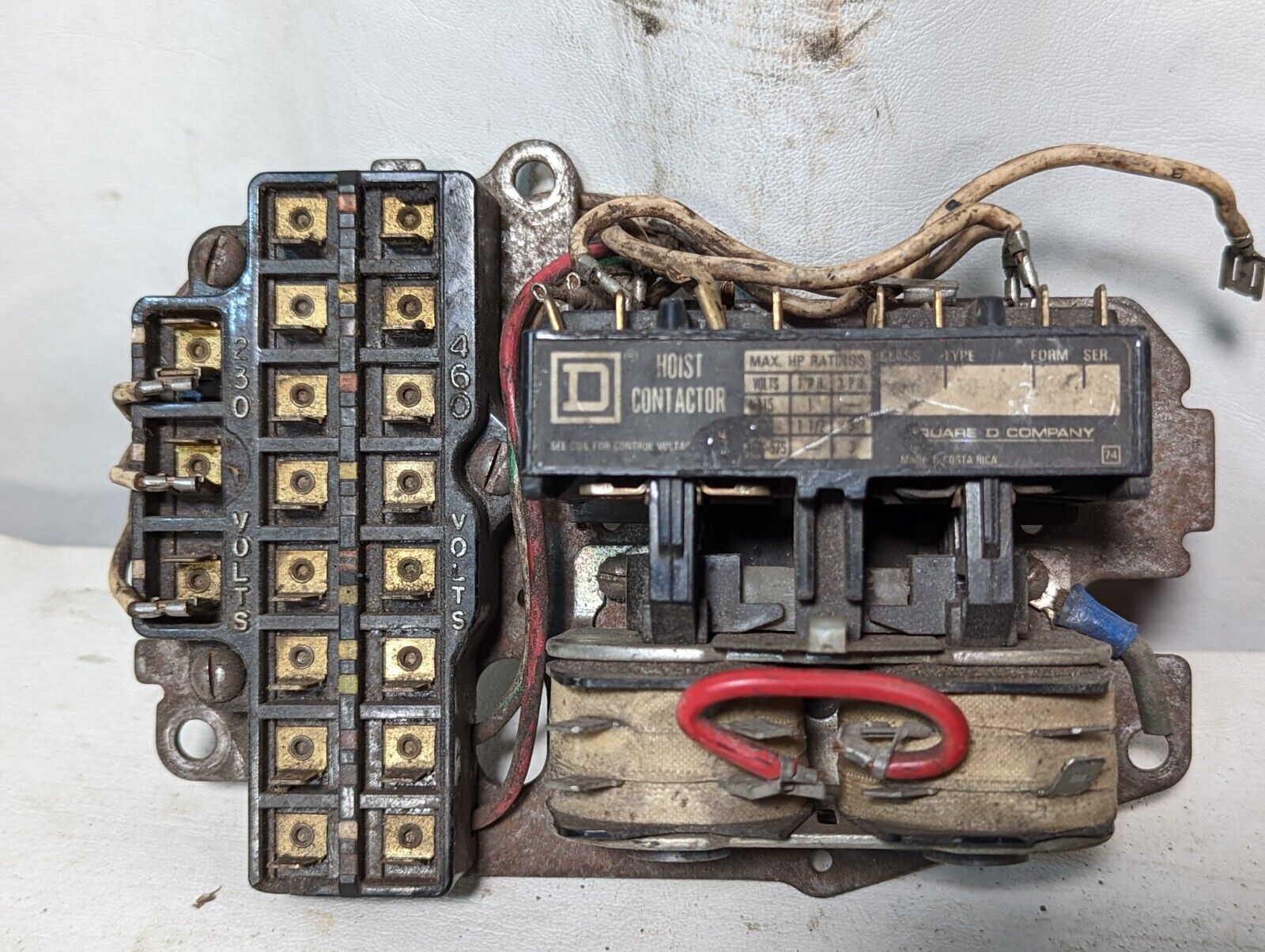 Square D unidentified hoist contactor, unknown working condition