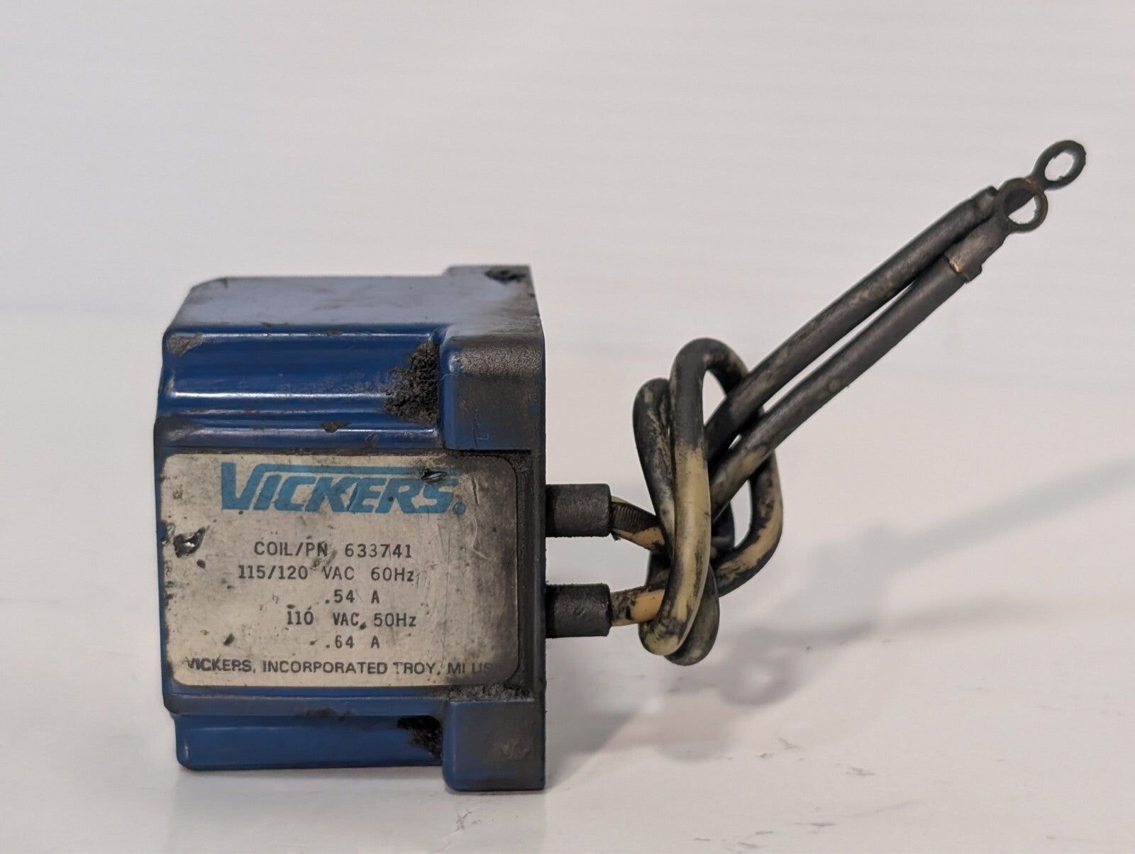 Vickers 633741 Solenoid Coil, 115/120VAC 50/60Hz, .54A, .64A