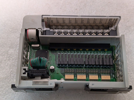 Allen Bradley 1769-OB16 Compact I/O Module, 16 Pt, 24VDC, Series B - Free Ship