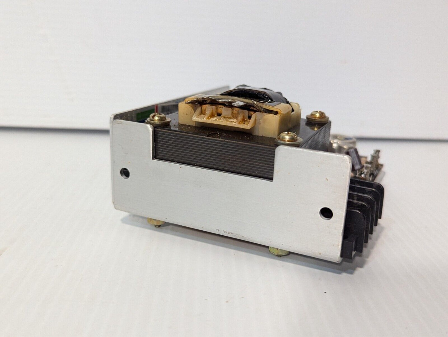 Sola SLS-15-015 Regulated Power Supply Outlet Surplus - Free Shipping+Return