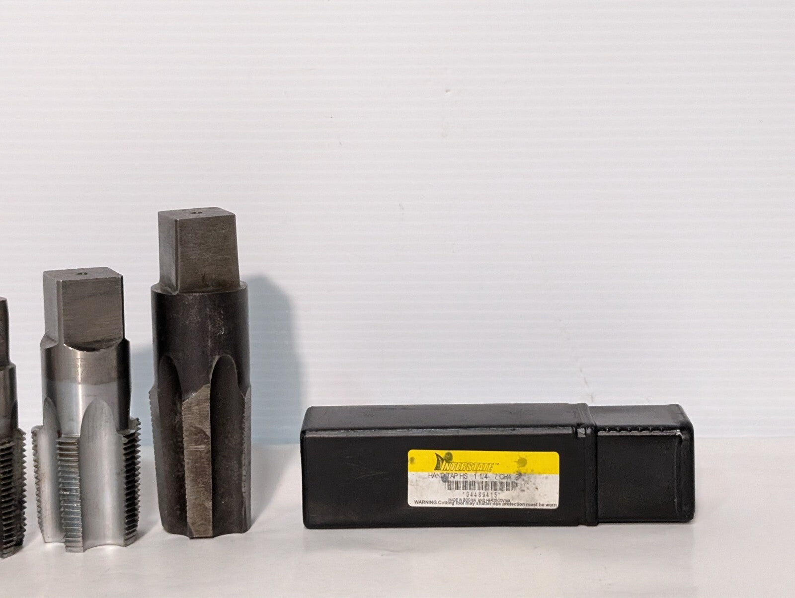 (19) Pipe Taps and Dies, Interstate Hertel Sossner Netco, See photos for specs.