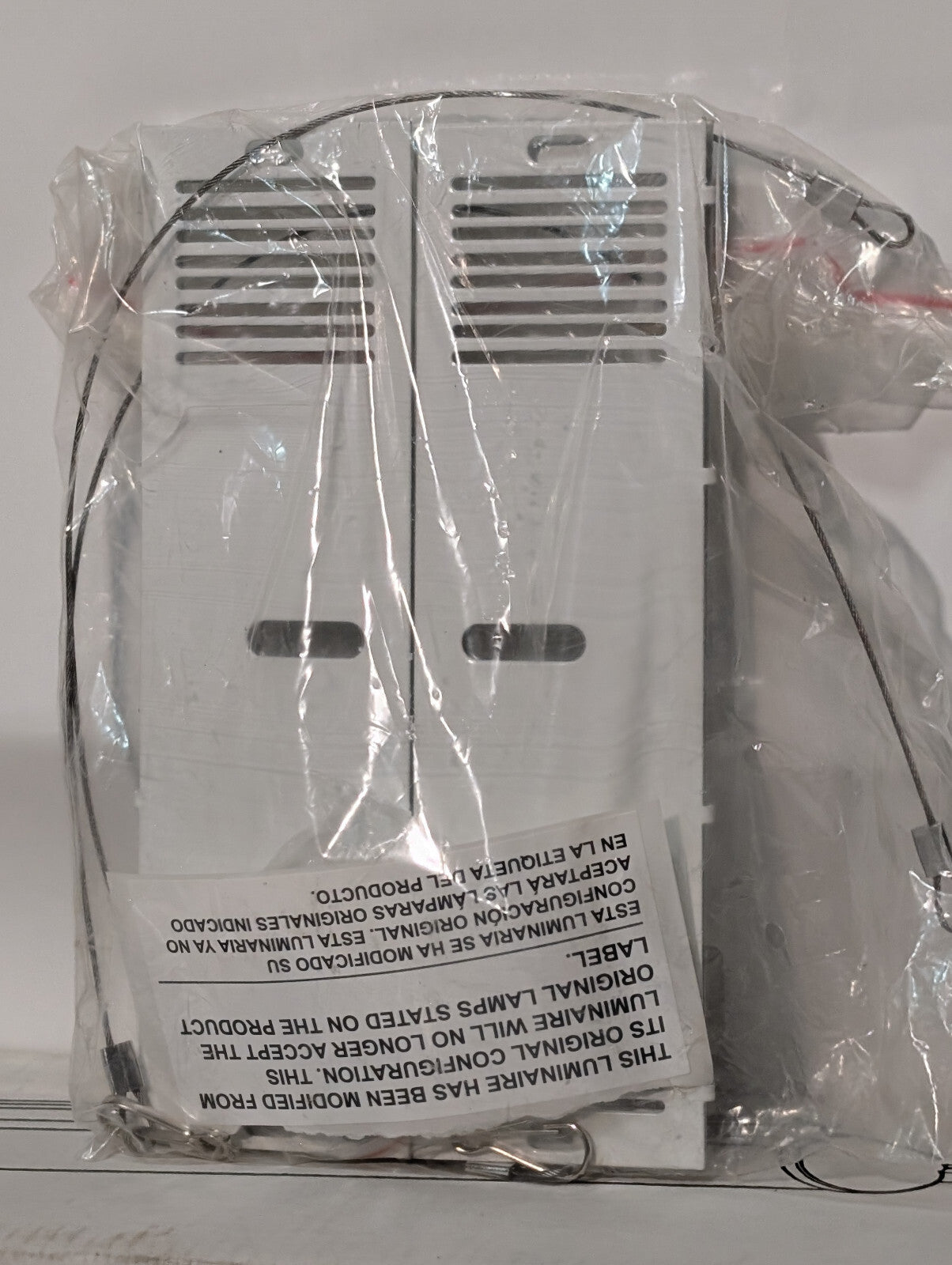 Sylvania 4' Retrofit Strip, 61476, 5000K Daylight, 0-10V Dimmable, 30W, 120-277V