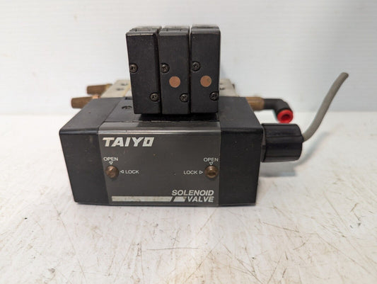 Taiyo Manifold Block w/ 3 SRS1-8S DC24V Solenoid Valves - Free Shipping