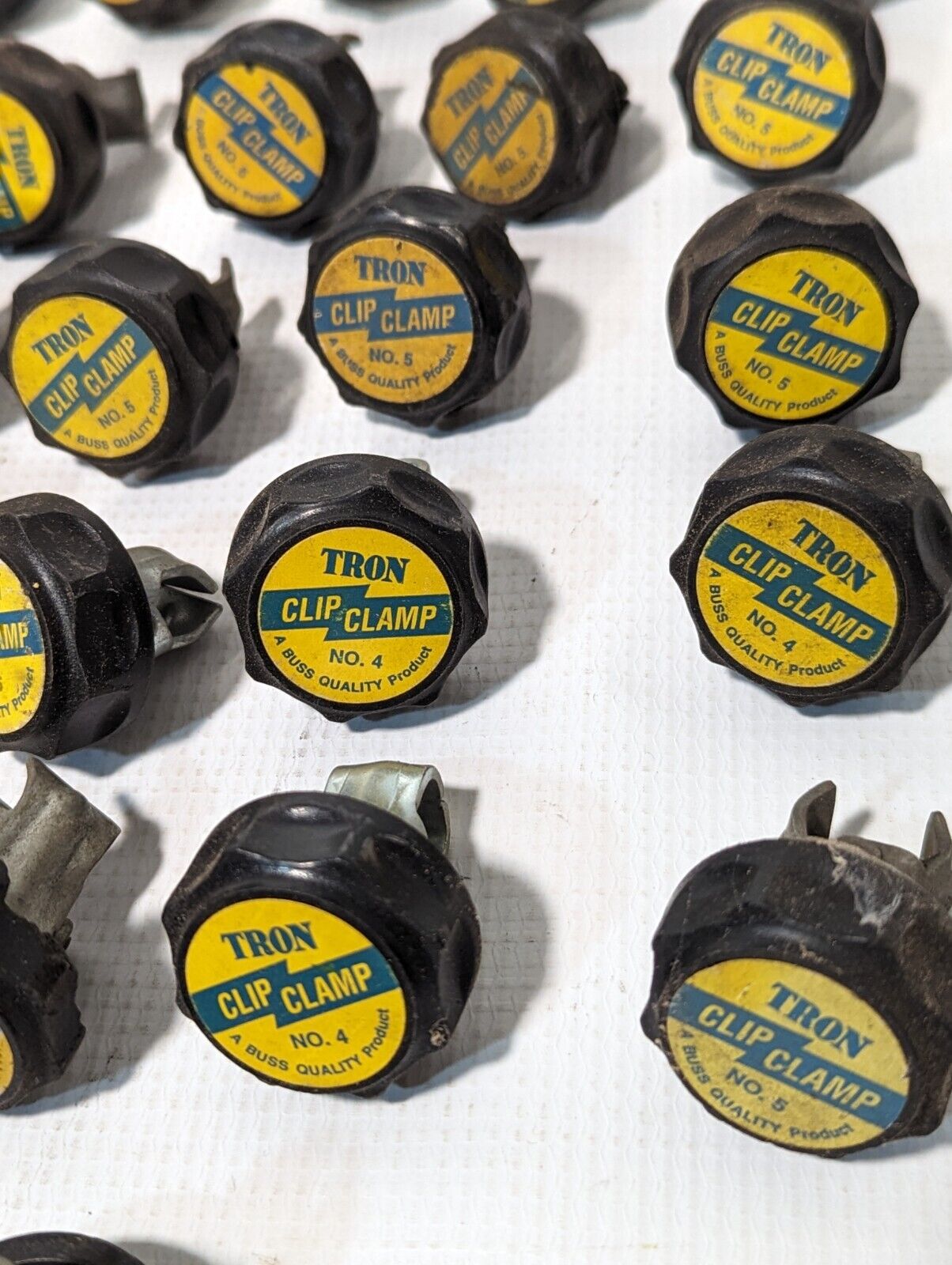 Lot of 31 Buss Tron Clip-Clamp fuses Nos. 4 and 5 - Free Shipping