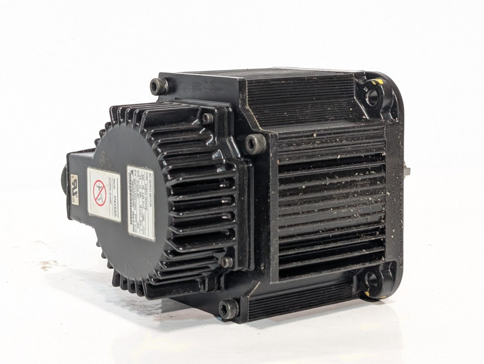 Yaskawa SGMG-05A2AB AC Servo Motor 450W 1500RPM 3.8A 200V Continuous